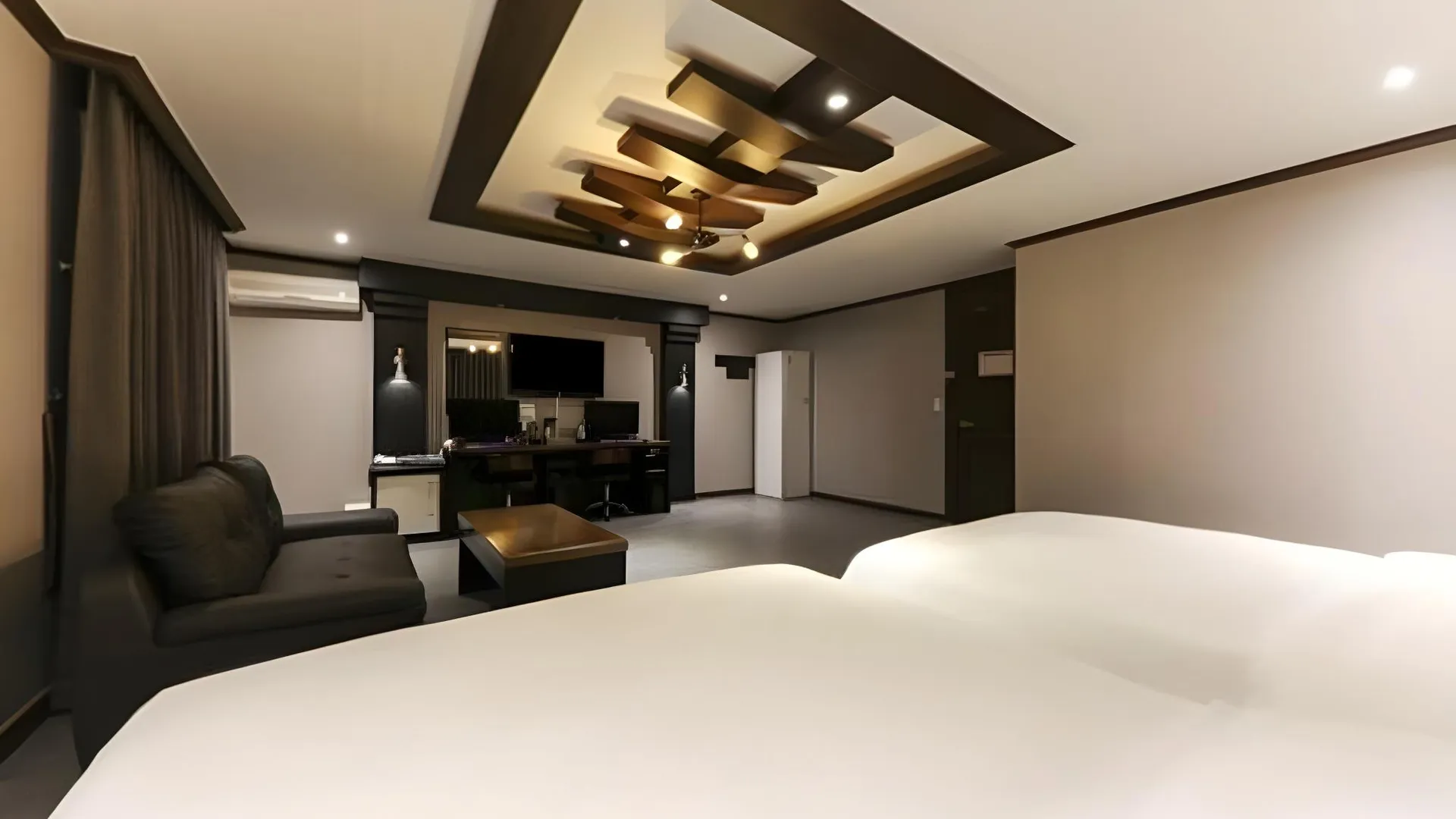 아산 이틀 모텔 호텔 객실