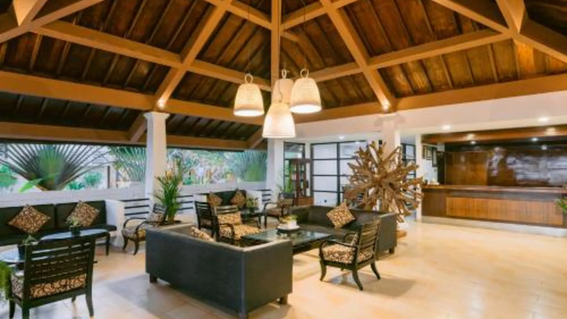 발리 레공 케라톤 비치 호텔 3성급 호텔 부대시설