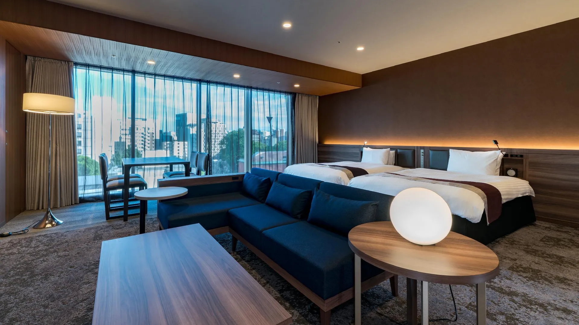 후쿠오카 다이와 로이넷 호텔 하카타 레이센 프리미어 4성급 호텔 객실