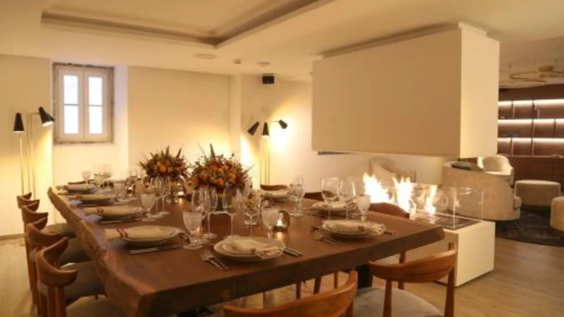 리스본 빈치 알파마 4성급 호텔 외관