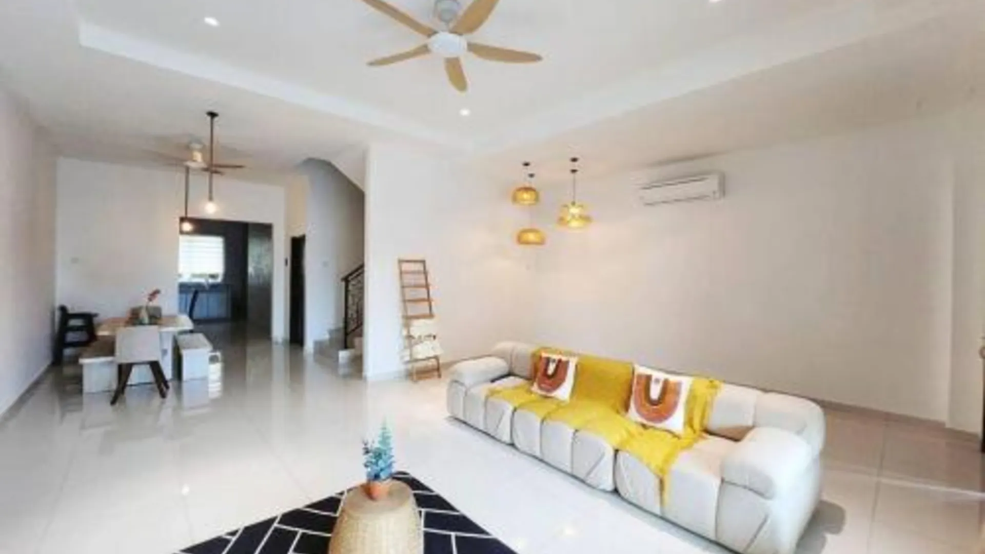 이포 이포 시티의 프라이빗 하우스 (200m², 침실 4개, 프라이빗 욕실 4개) 3성급 게스트하우스 로비