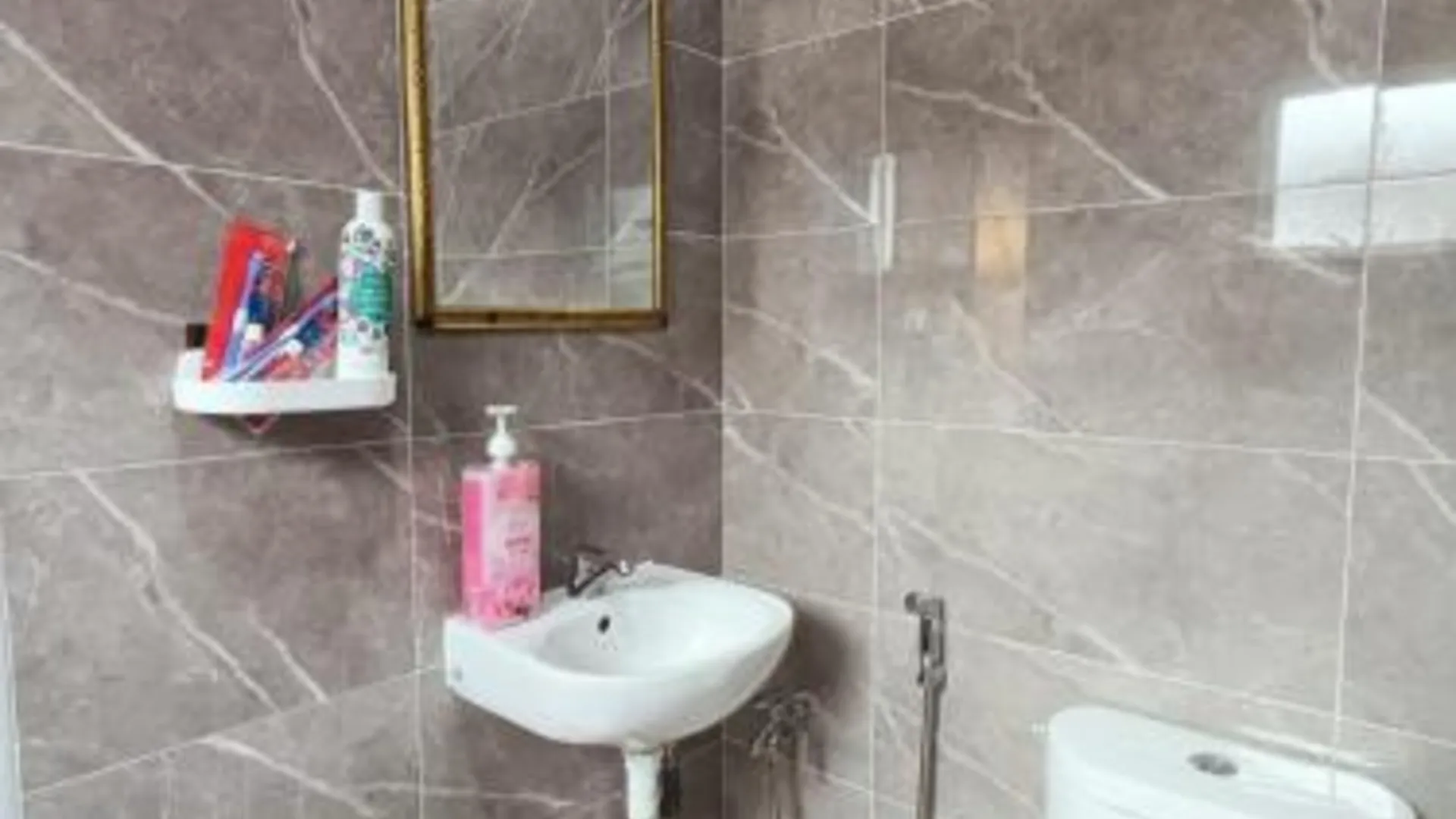 조호바루 / 조호르바루 스쿠다이의 프라이빗 하우스 (340m², 침실 1개, 프라이빗 욕실 1개) 4성급 게스트하우스 스위트룸