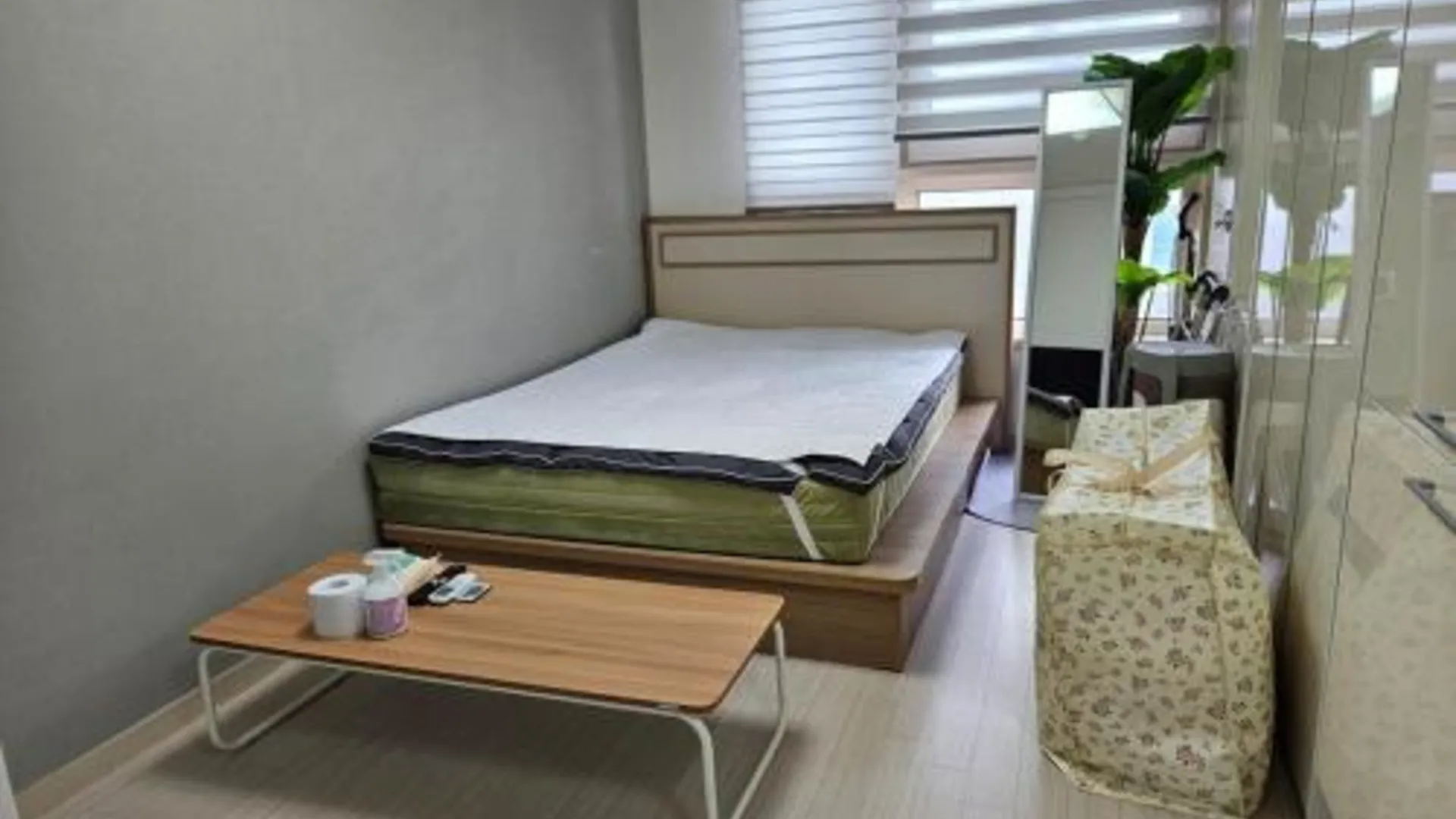 서울 1-3507#Sinnonhyeon High-rise View #Garden View #Gangnam Station Line 2, Sinbundang Line #Sinnonhyeon 3성급 싱글룸 전망