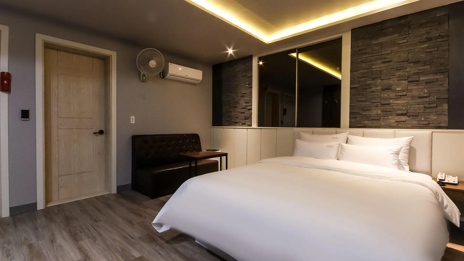 울산 울산 신정동 마릴린 3성급 호텔 스위트룸