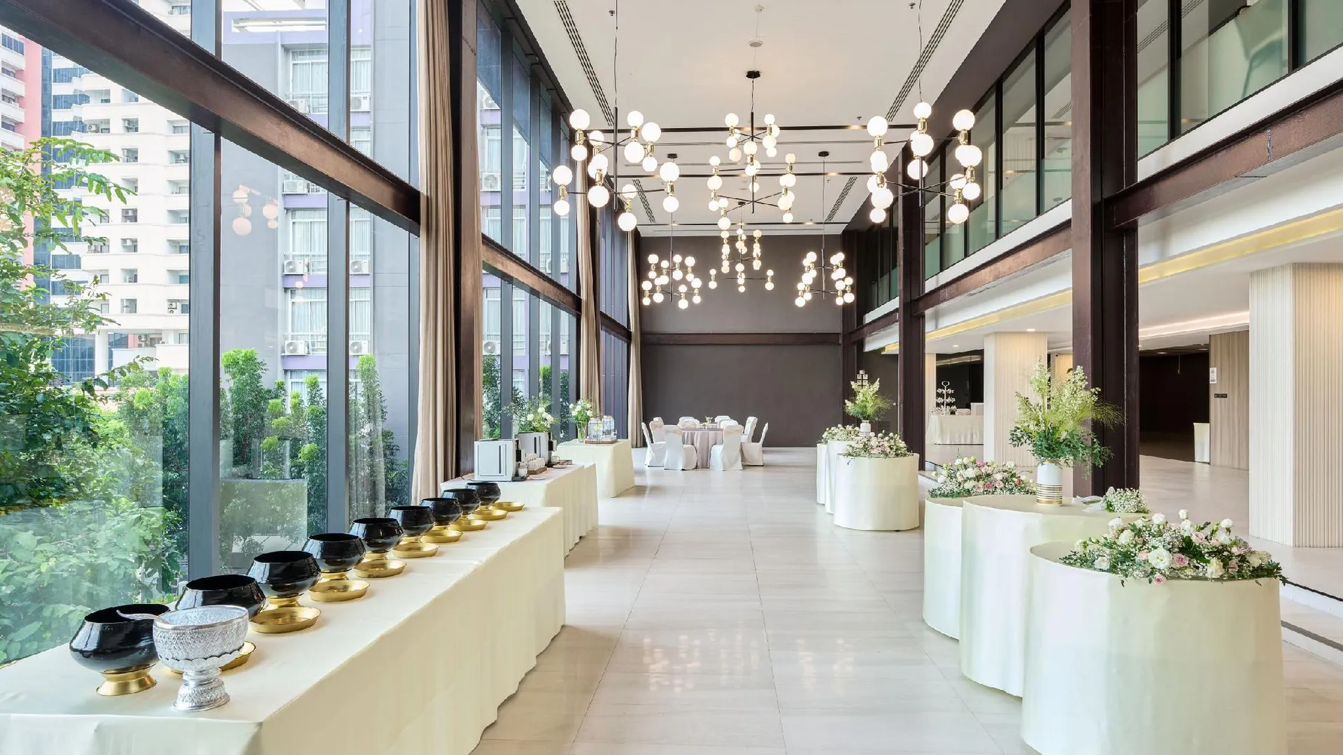 방콕 TK. 팰리스 호텔 앤 컨벤션 방콕 4성급 호텔 수영장