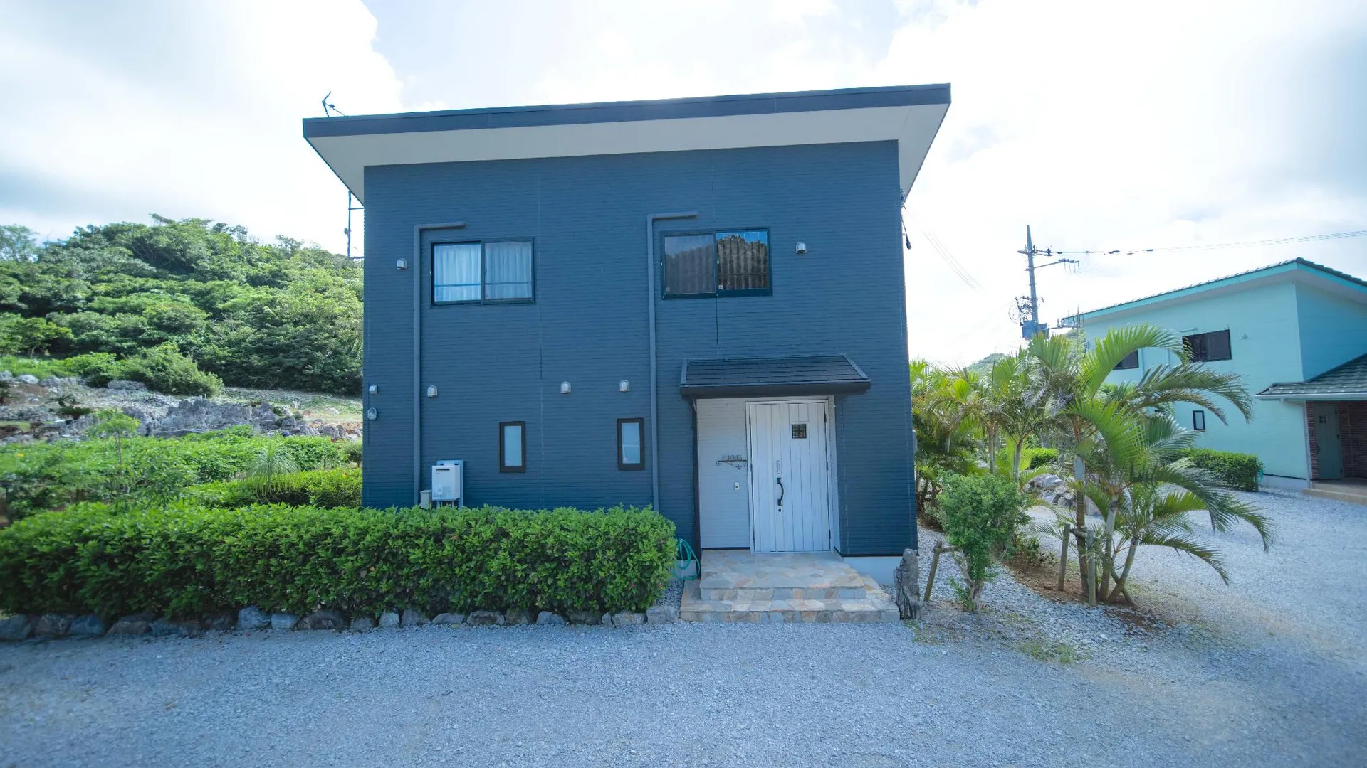 오키나와 본섬 츄라우미 빌리지 모토부-후지-카르스트 4성급 게스트하우스 전망