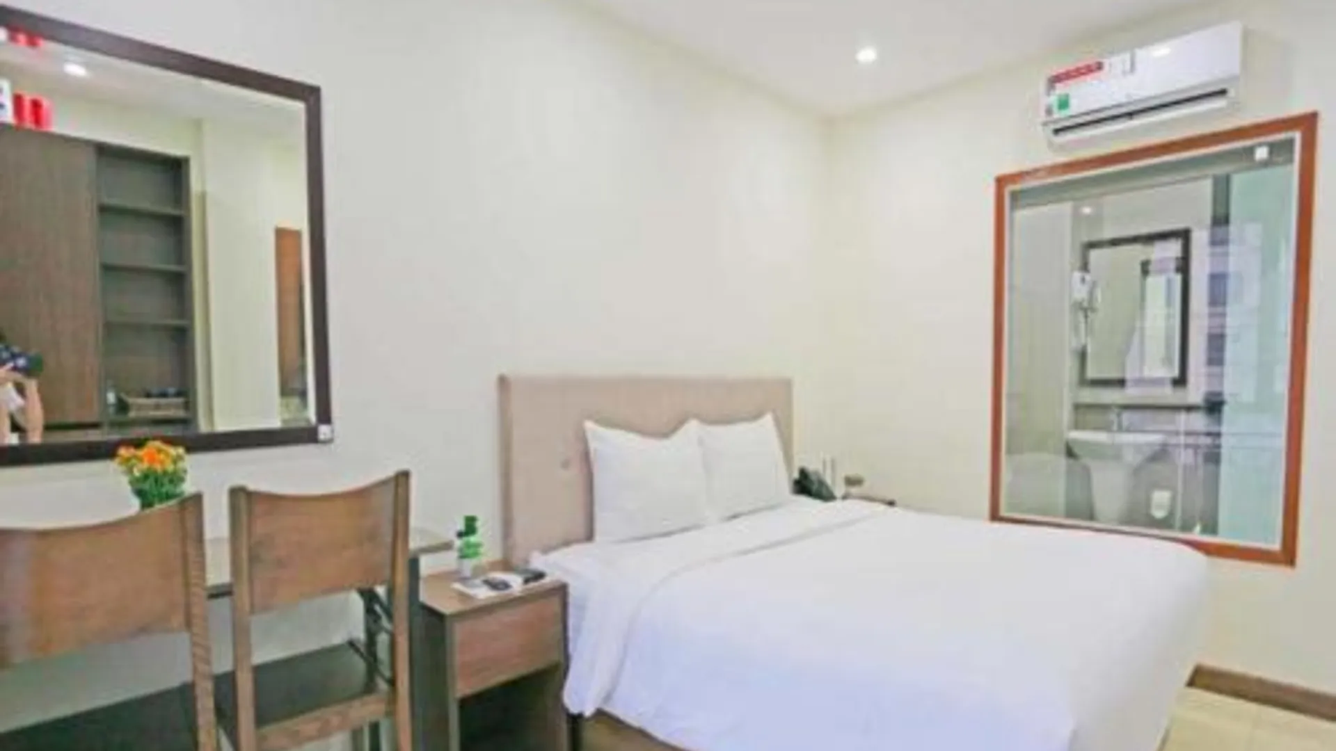 하노이 K-BIZ 1 HOTEL - Ngõ 1 Trần Văn Lai HN - by BAY LUXURY 2성급 게스트하우스 수영장