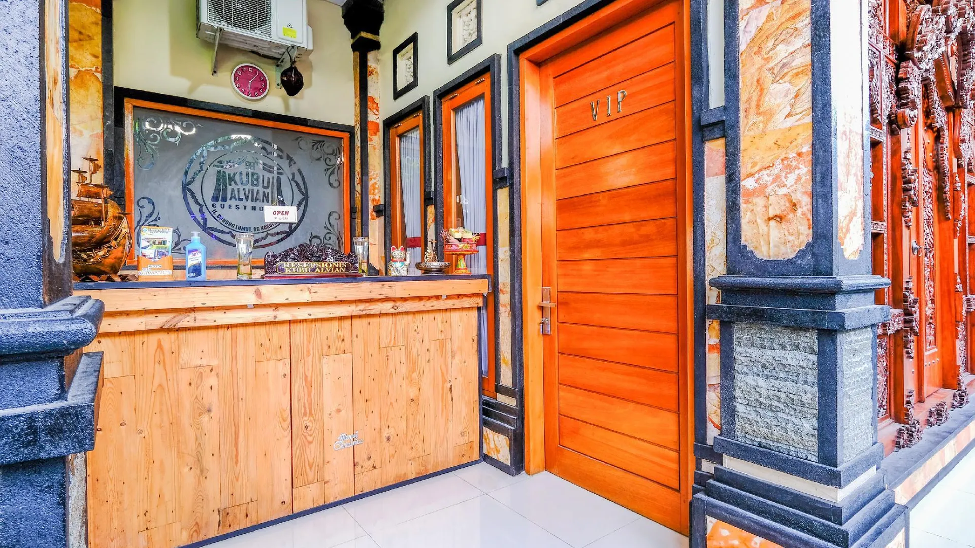 발리 오요 3771 쿠부 알비안 게스트하우스 2성급 호텔 레스토랑