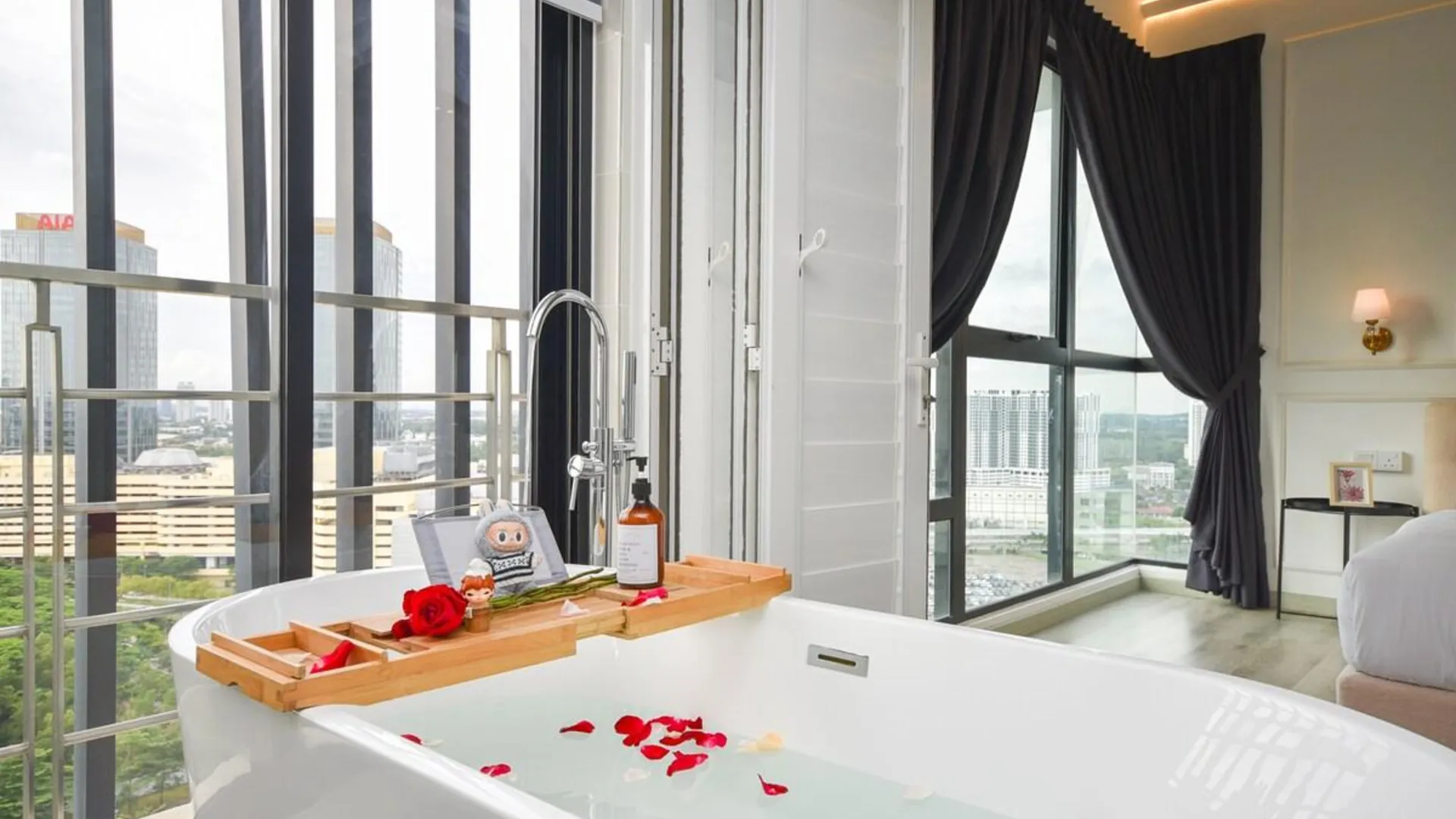 조호바루 / 조호르바루 수투랑바루의 아파트먼트 (130m², 침실 3개, 프라이빗 욕실 2개) 4성급 싱글룸 부대시설