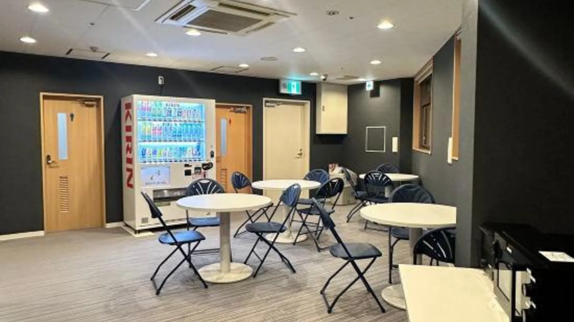 오사카 BANDE HOTEL in NANBA 호텔 외관