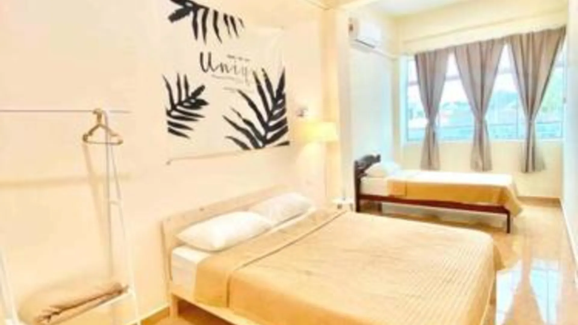 메르싱 반다르 머싱의 프라이빗 하우스 (1600m², 침실 4개, 프라이빗 욕실 2개) 3성급 게스트하우스 스위트룸