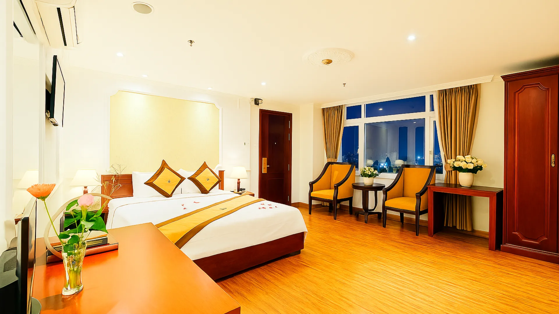 다낭 오렌지 호텔 3성급 호텔 스위트룸
