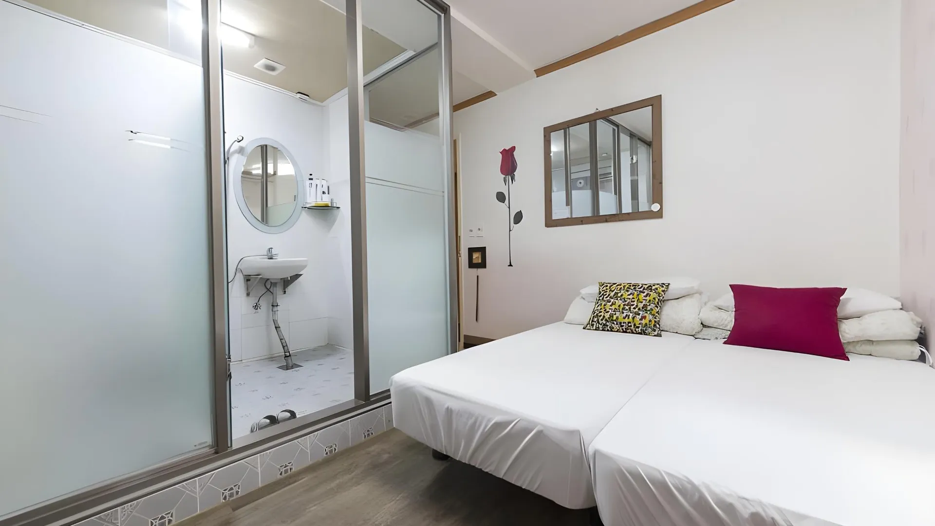 서울 호스텔 메트로 1성급 호텔 스위트룸