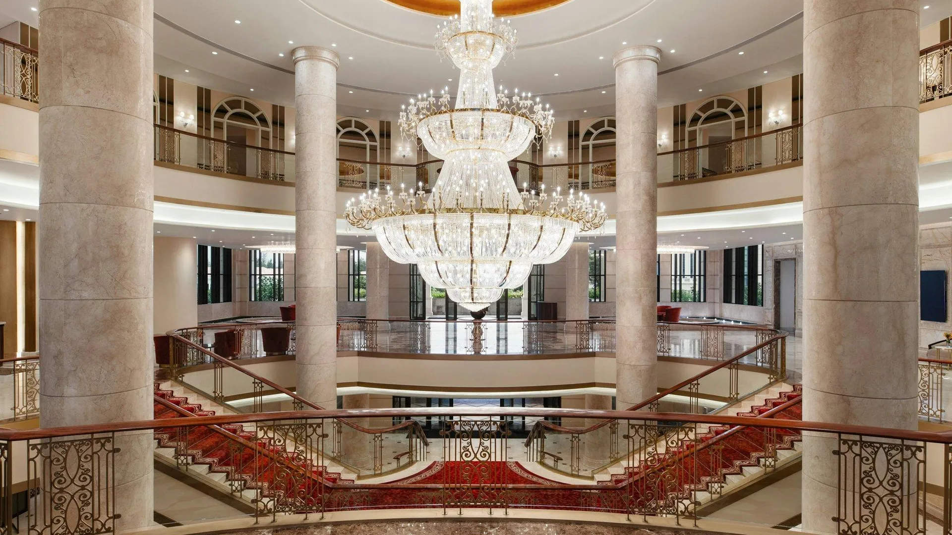 다낭 쉐라톤 그랜드 다낭 비치 리조트 앤 스파 5성급 호텔 외관