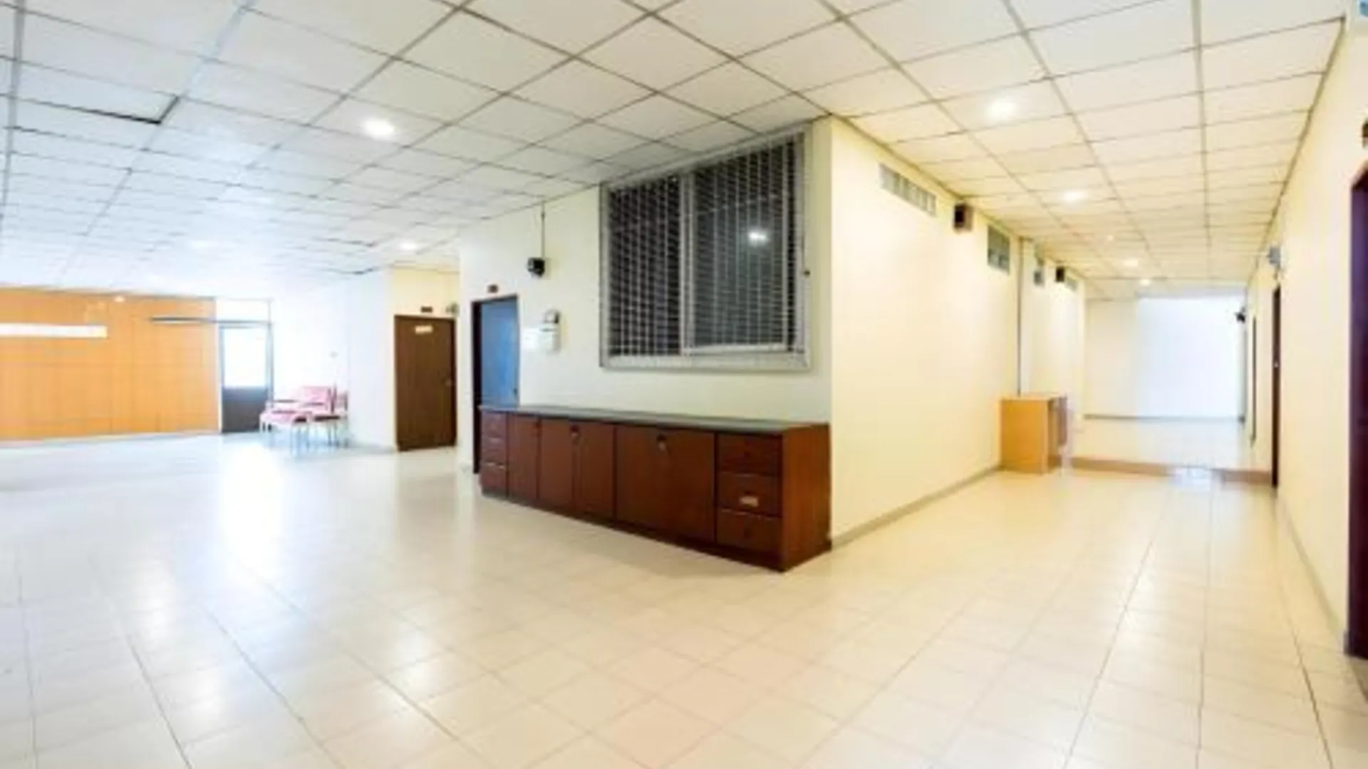 방콕 앳 게이트 수완나품 에어포트 3성급 호텔 수영장