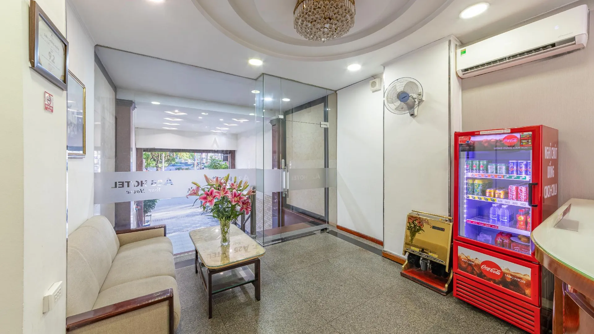 호치민 A25 호텔 - 22 응우옌 쿠 찐 1성급 호텔 수영장