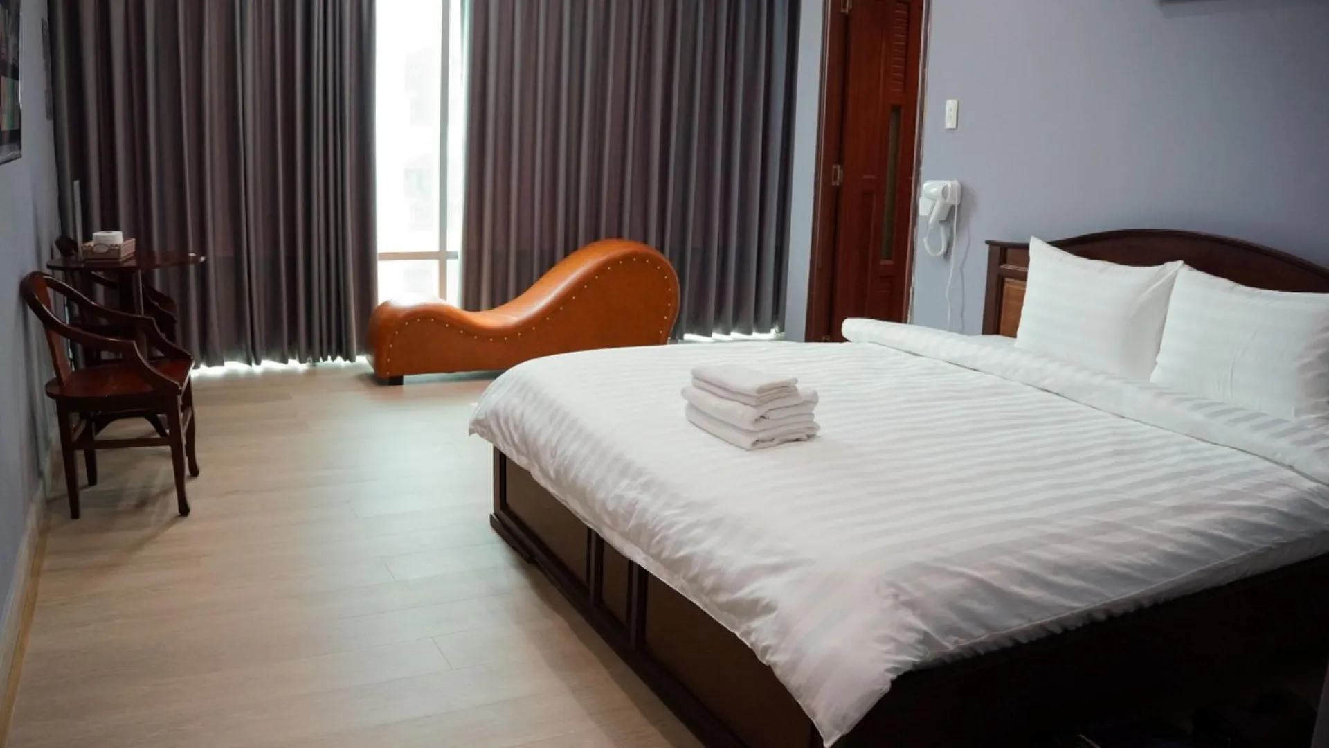 호치민 빈 민 호텔 2성급 호텔 전망