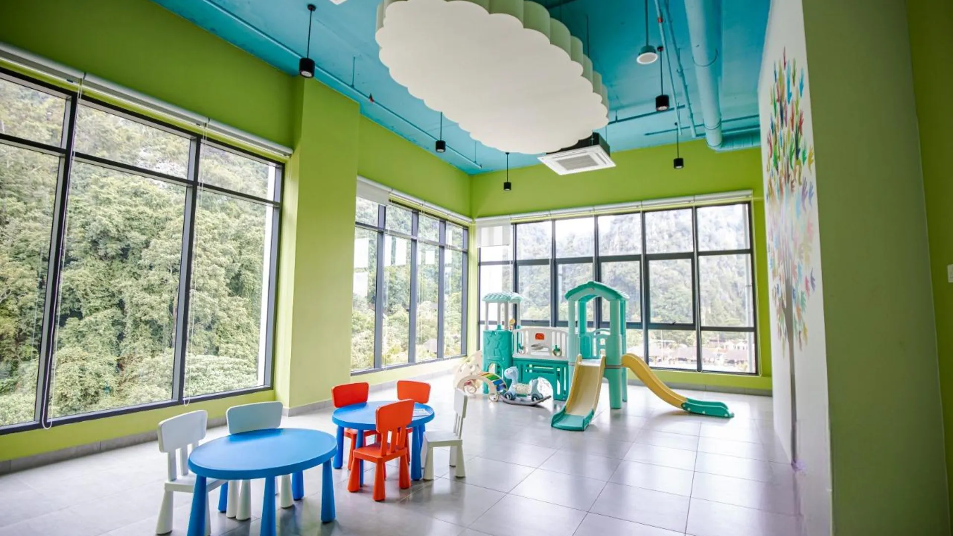 이포 탐분의 아파트먼트 (1000m², 침실 2개, 프라이빗 욕실 2개) 2성급 싱글룸 수영장