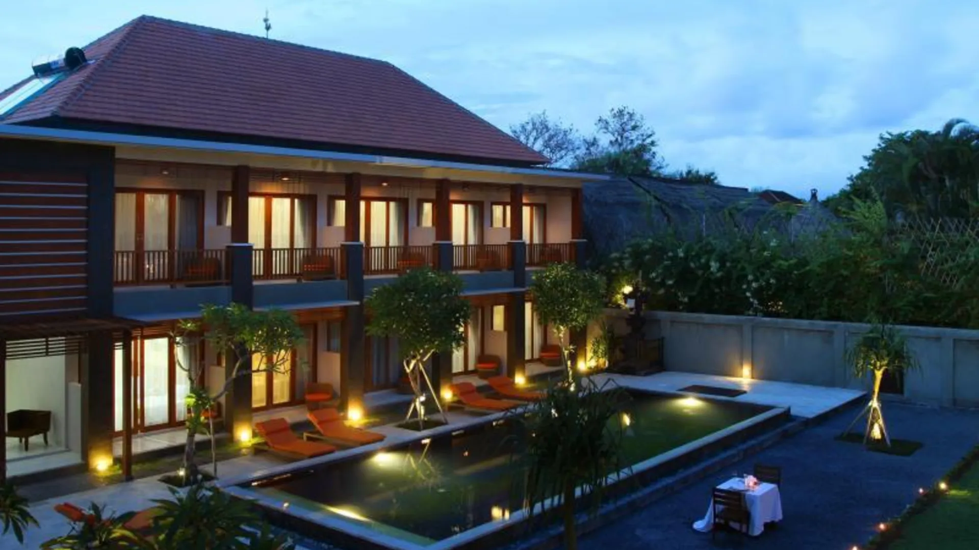 발리 쿠부 쳄파카 스미냑 호텔 4성급 호텔 로비