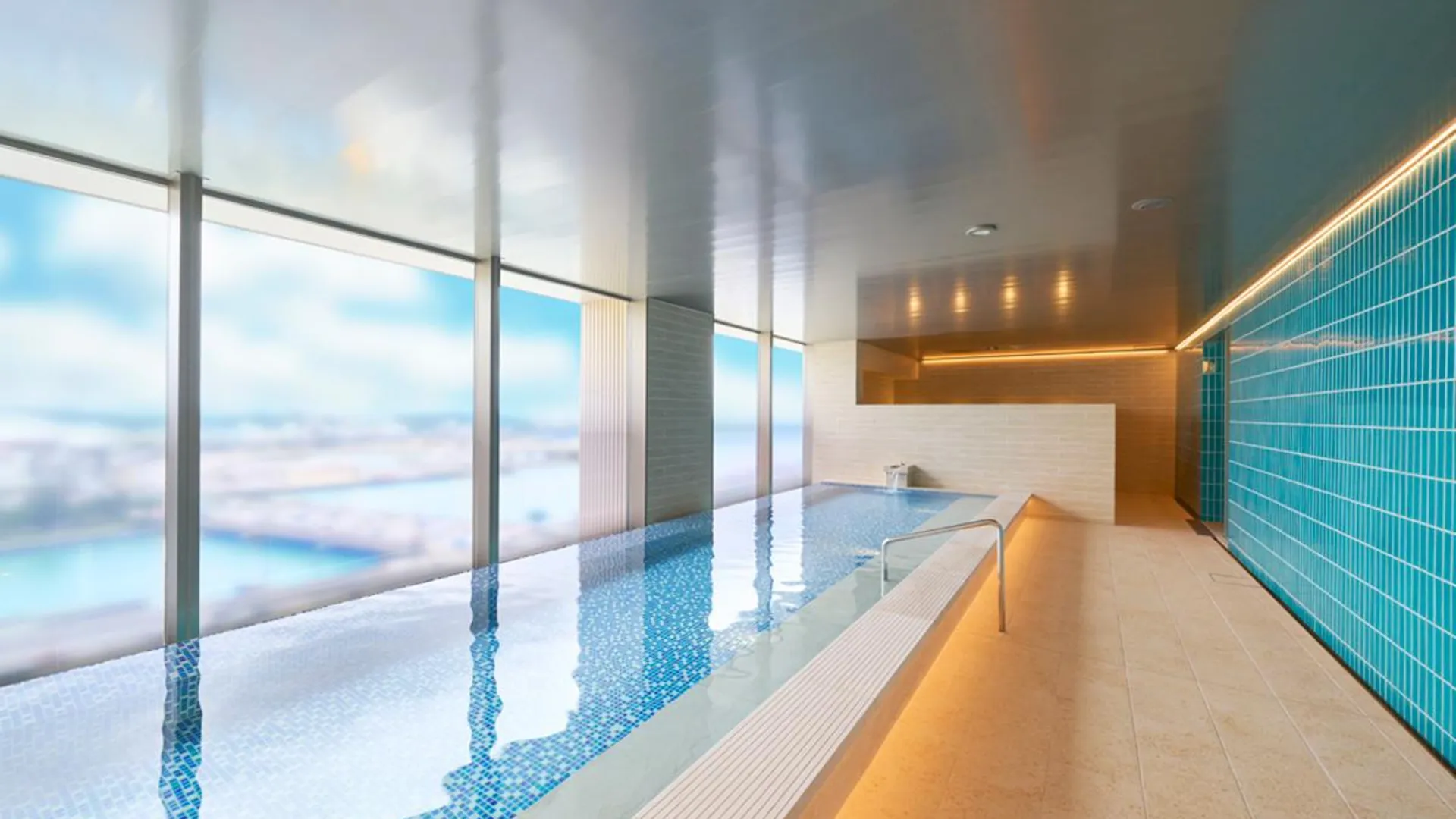 오키나와 본섬 호텔 레솔 트리니티 나하 4성급 호텔 로비