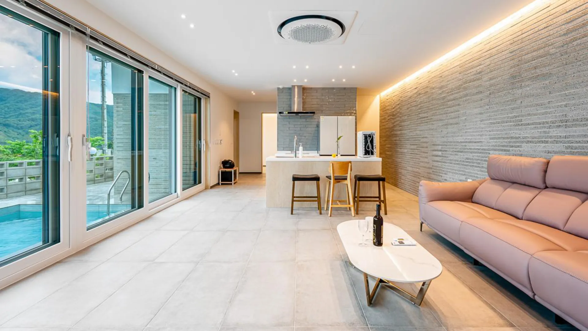 상주 구미 휴먼트리펜션 4성급 게스트하우스 스위트룸