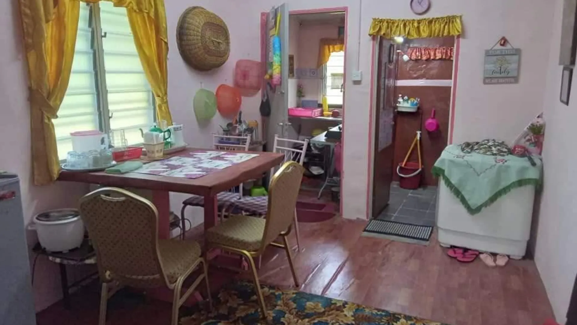 탄종 말림 (페락) 탄종 말림의 프라이빗 하우스 (28m², 침실 2개, 프라이빗 욕실 1개) 2성급 싱글룸 수영장