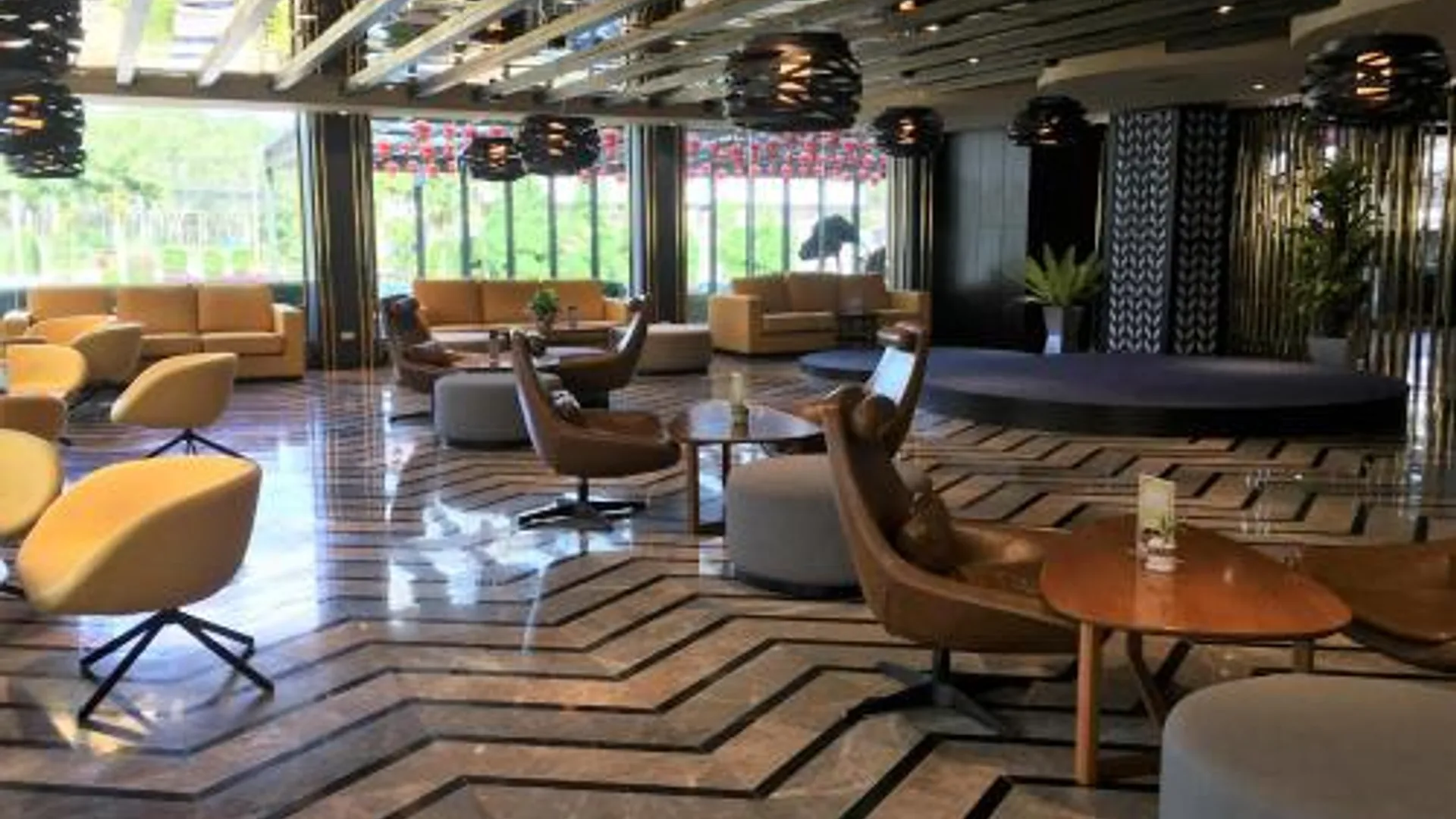 핫야이 M 호텔 다녹 4성급 호텔 외관