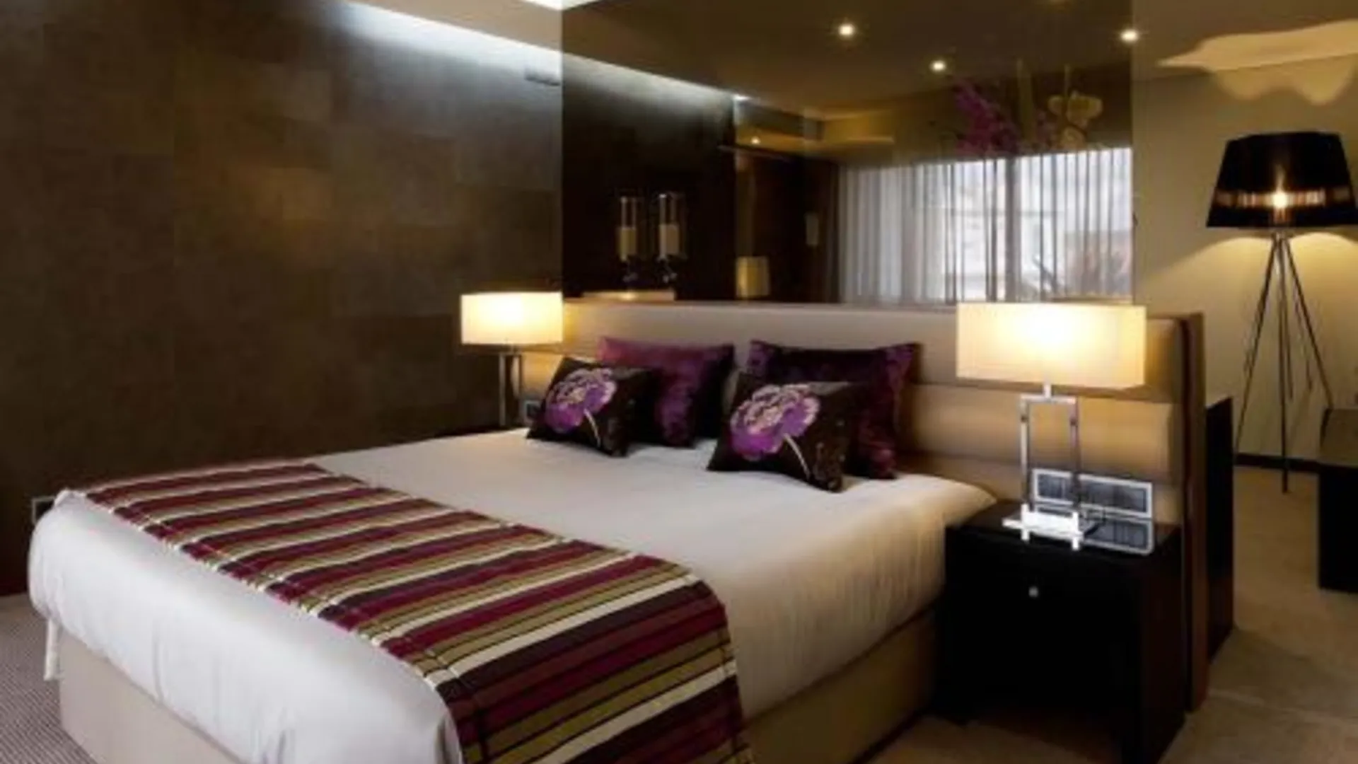 폼발 Cardal Hotel 3성급 호텔 스위트룸