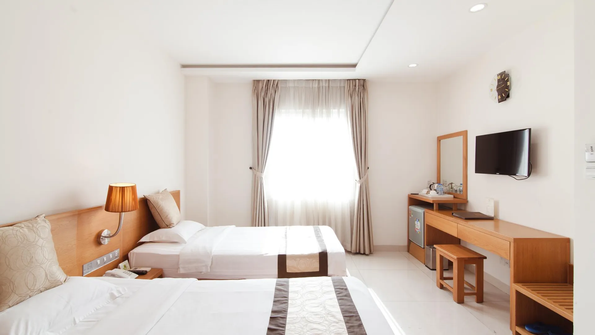 호치민 지아비엔 호텔 3성급 호텔 객실