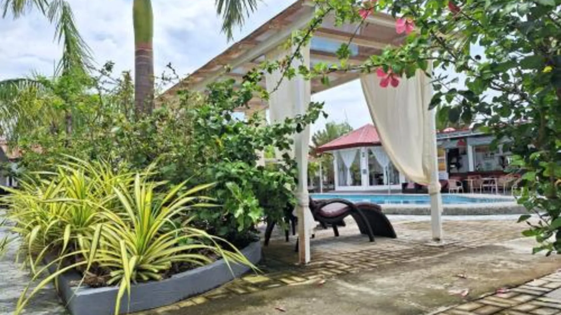 세부 가든 빌리지 리조트 호텔 외관