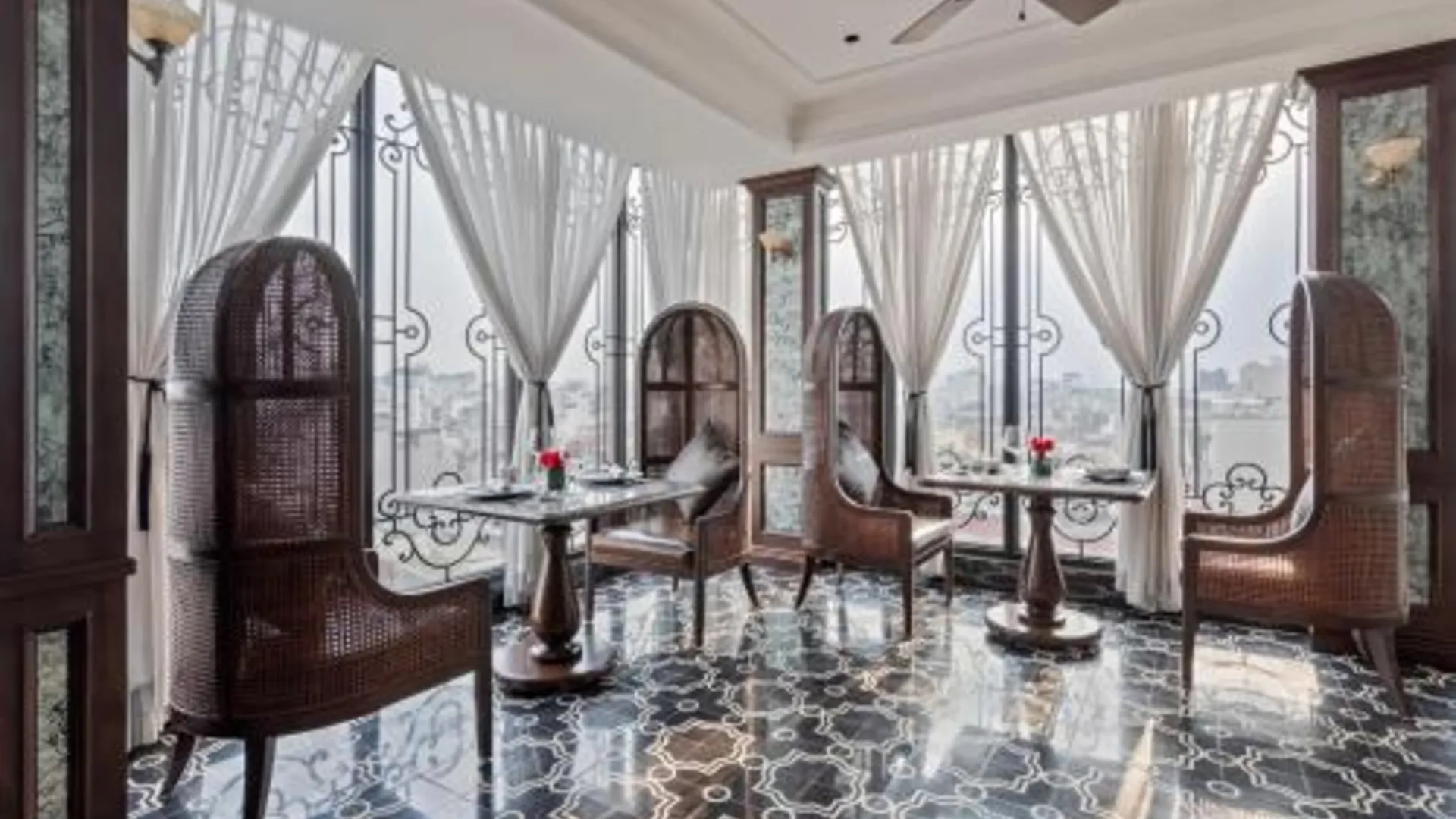 하노이 라 메조르 호텔 앤 스카이 바 4성급 호텔 객실