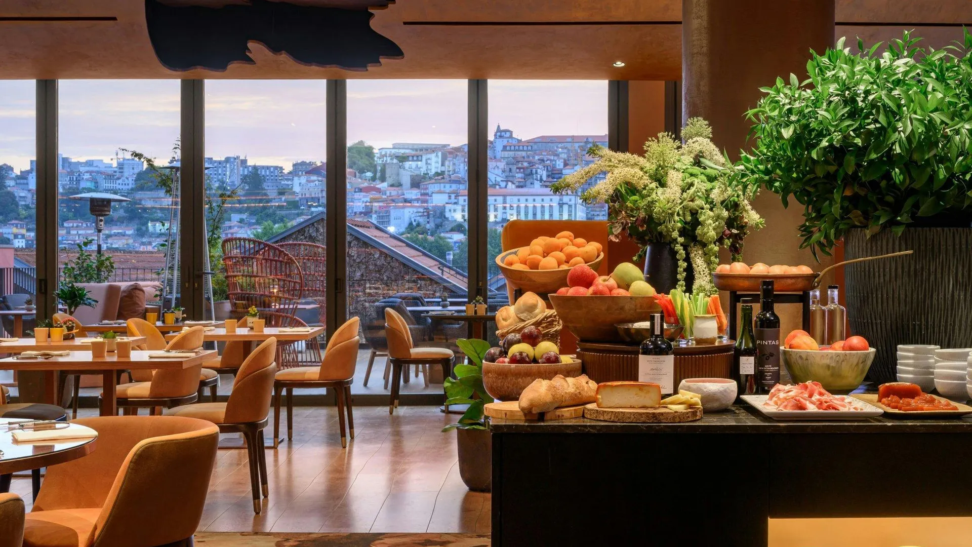 빌라 노바 드 가이아 포르테 드 가이아, 오토그래프 컬렉션 5성급 호텔 객실