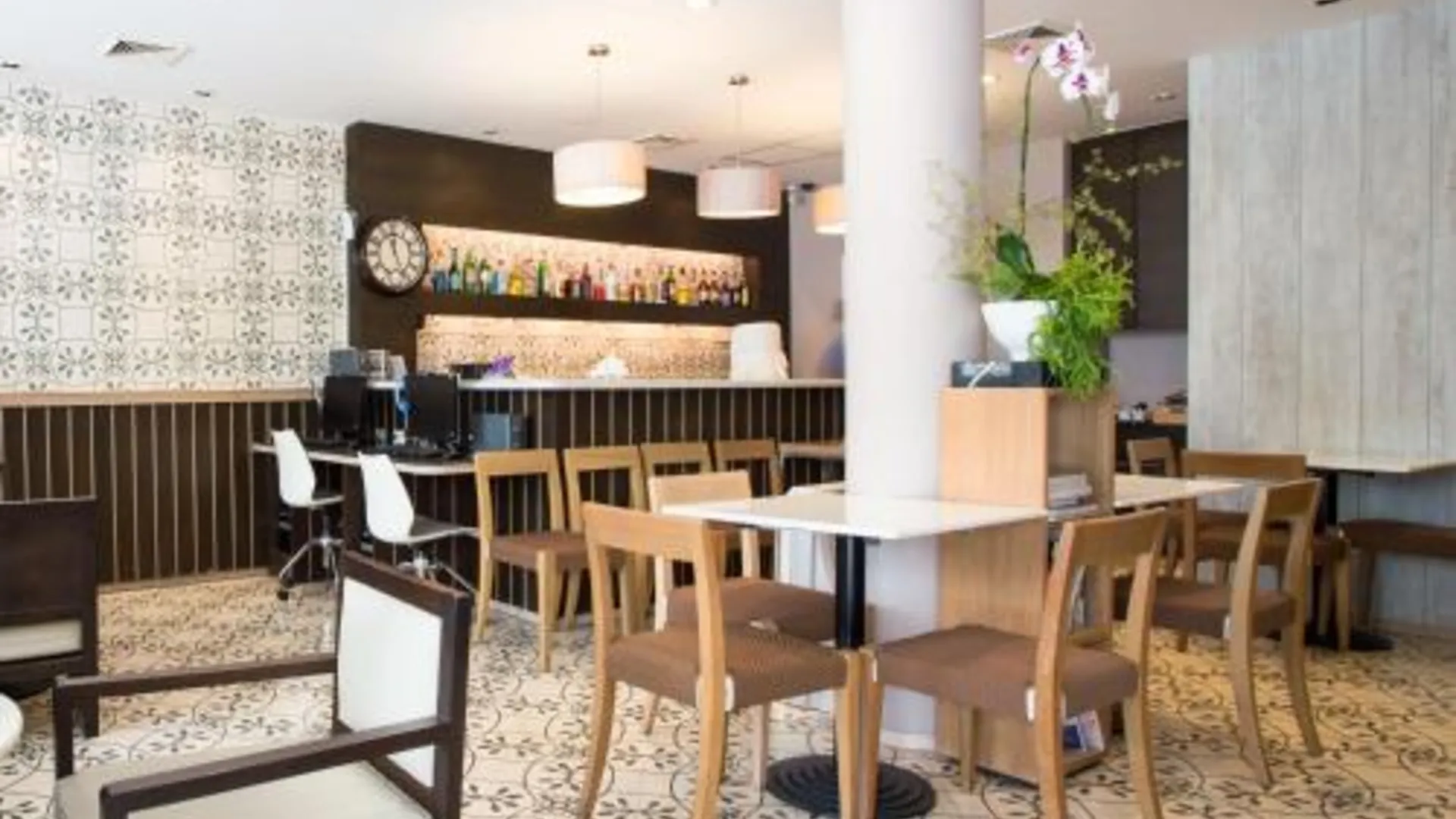 방콕 아프로디테 인 호텔 3성급 호텔 부대시설