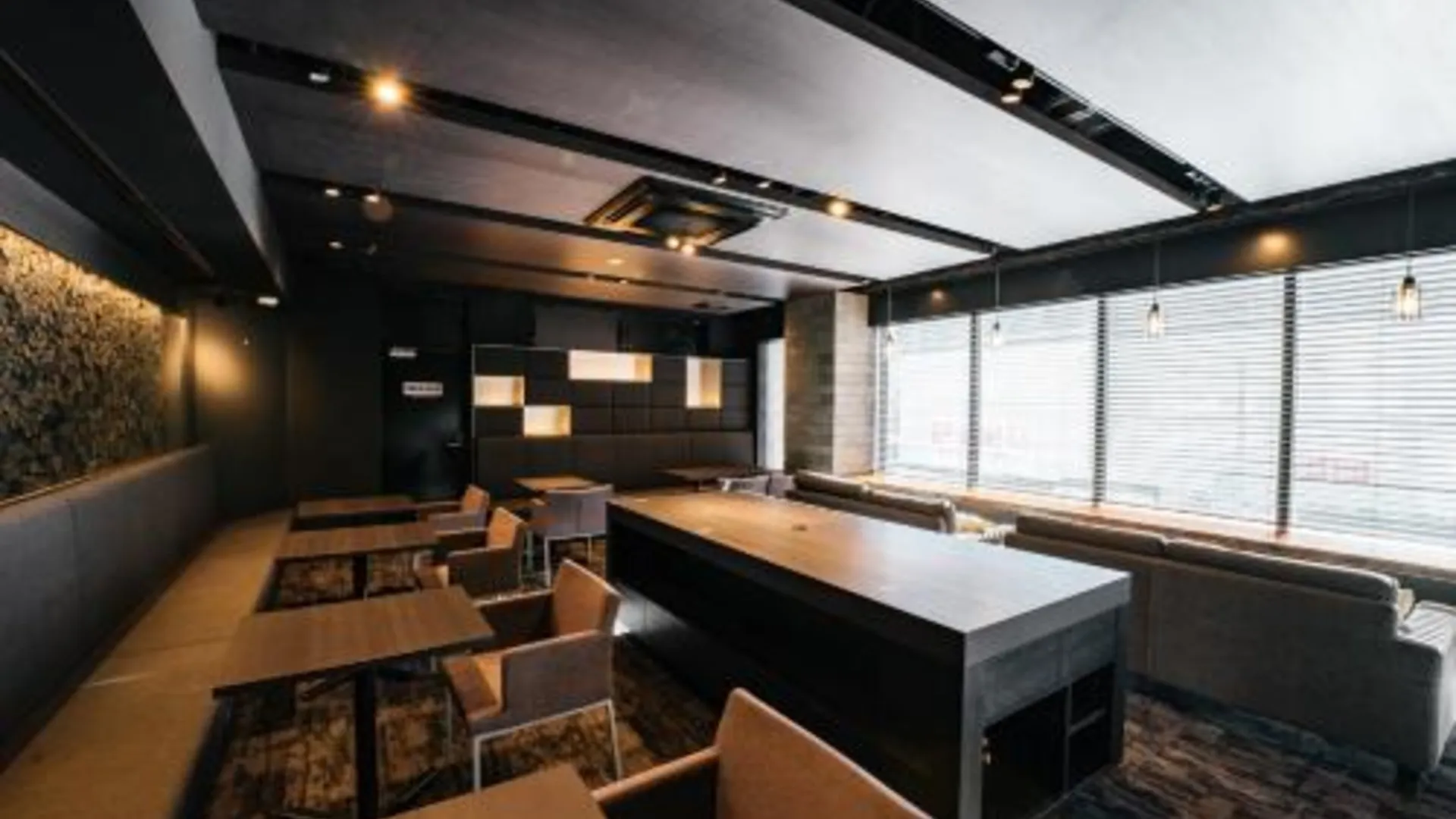 후쿠오카 mizuka Business Canal City Hakatamae 5성급 호텔 로비