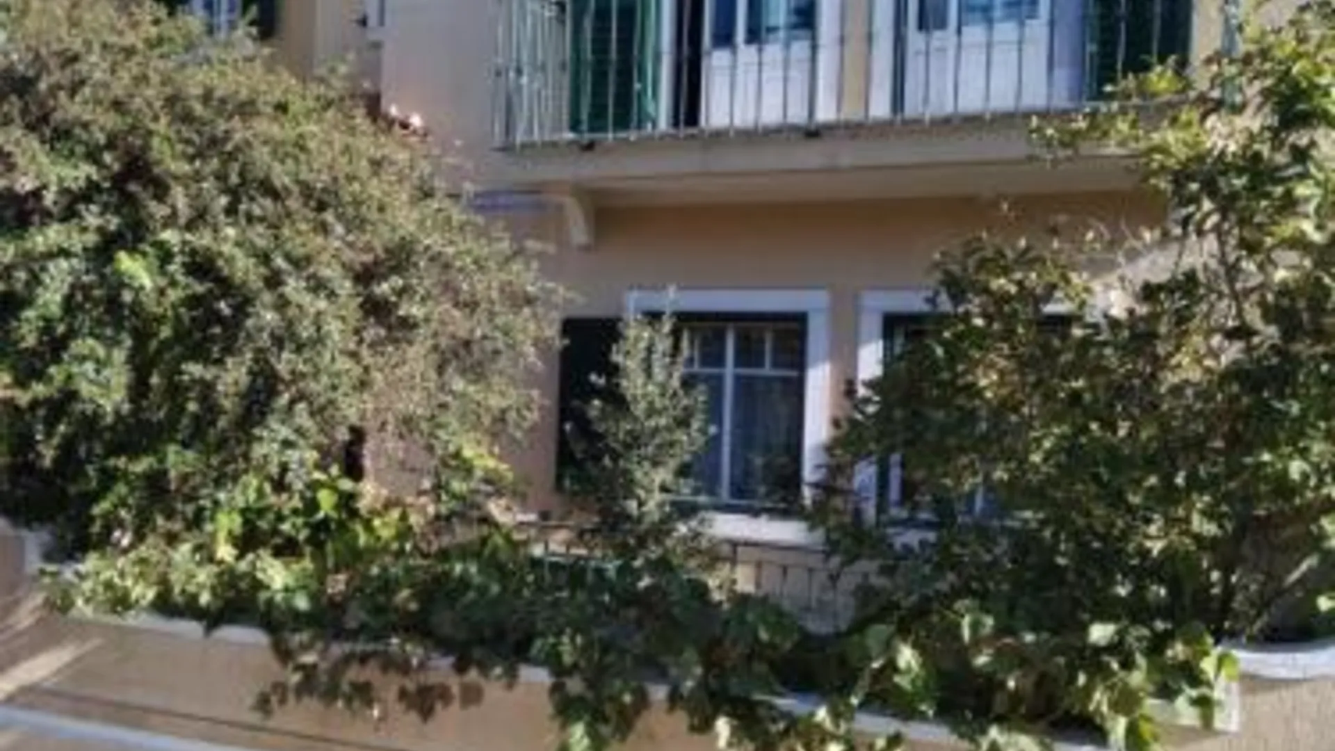 신트라 Global Guest Albarraque 3성급 게스트하우스 수영장