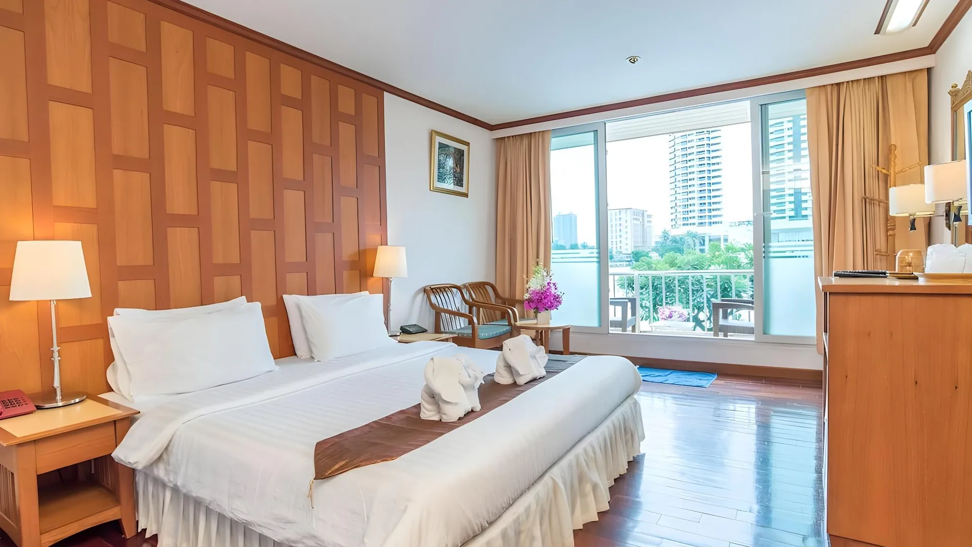 방콕 뉴 시암 리버사이드 2성급 호텔 스위트룸