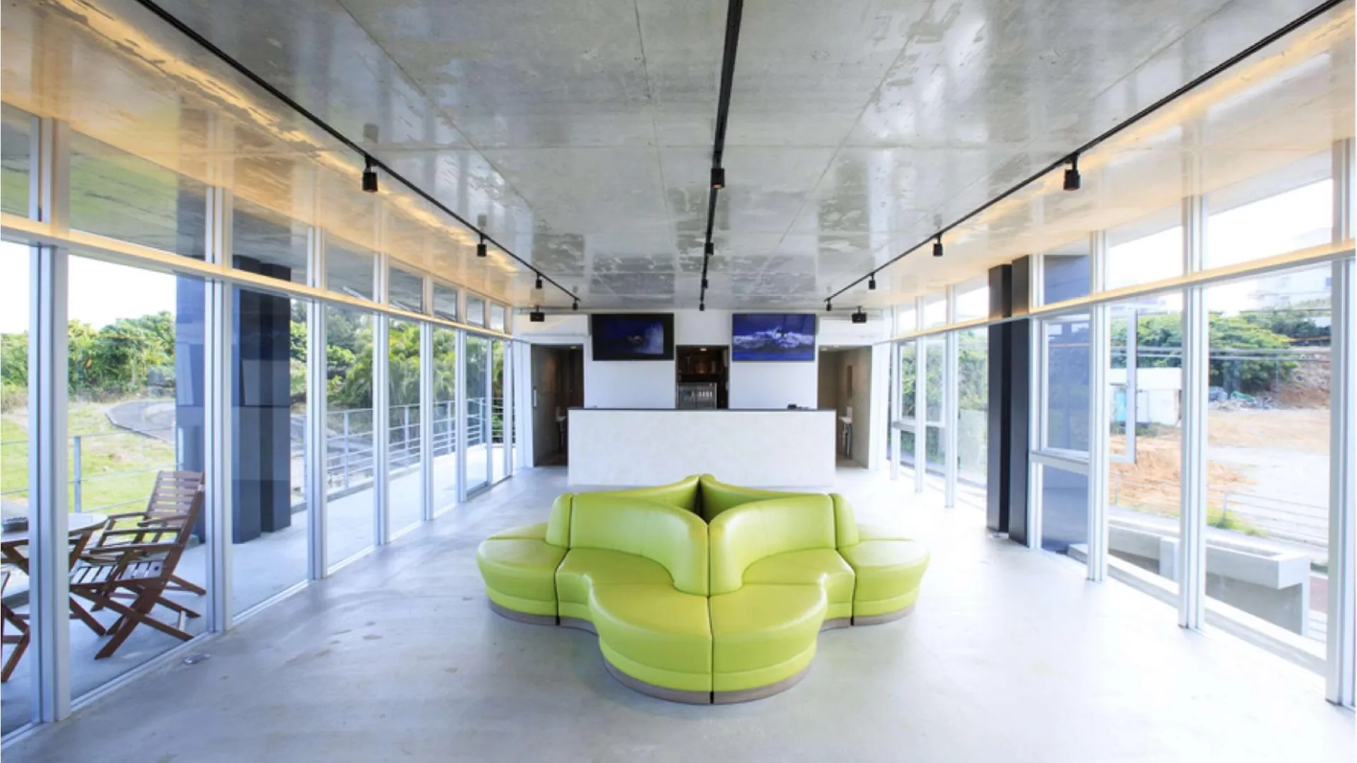 오키나와 본섬 호텔 선셋 힐 2성급 호텔 로비