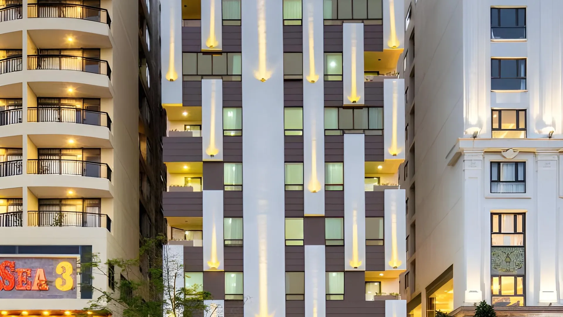 다낭 HT 월드 4성급 호텔 외관