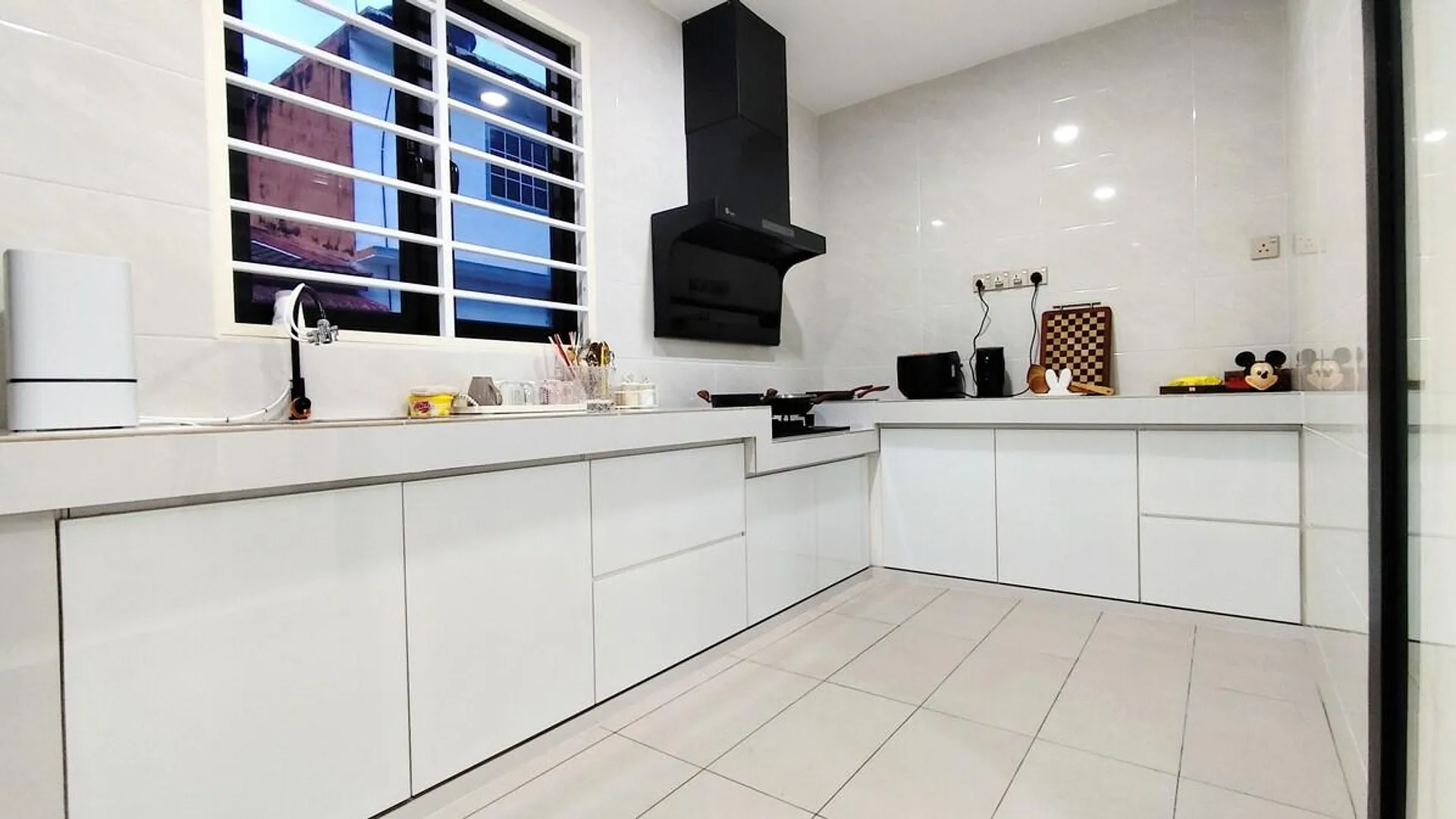 포트 딕슨 타만 투아 바투의 프라이빗 하우스 (m², 침실 3개, 프라이빗 욕실 2개) 2성급 싱글룸 수영장