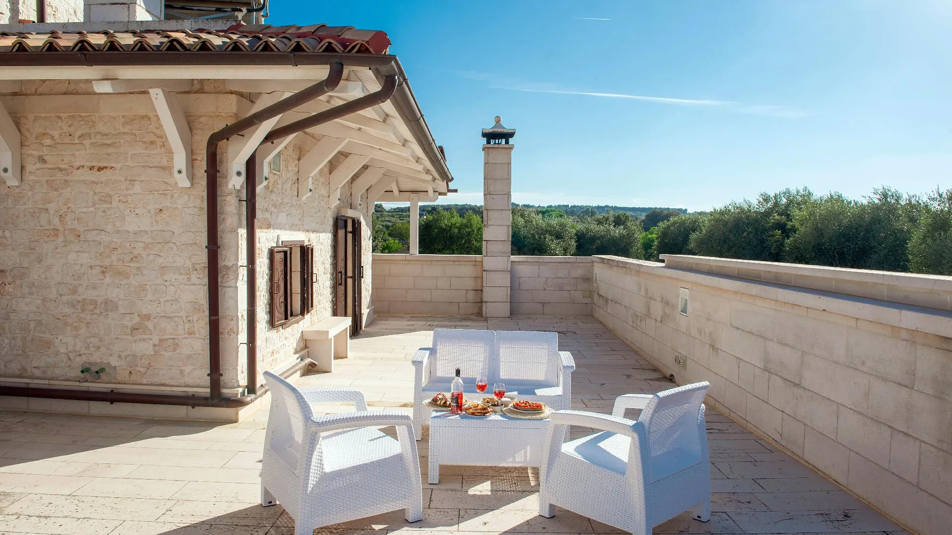 푸티나노 Tenuta Ulivi 4성급 게스트하우스 레스토랑