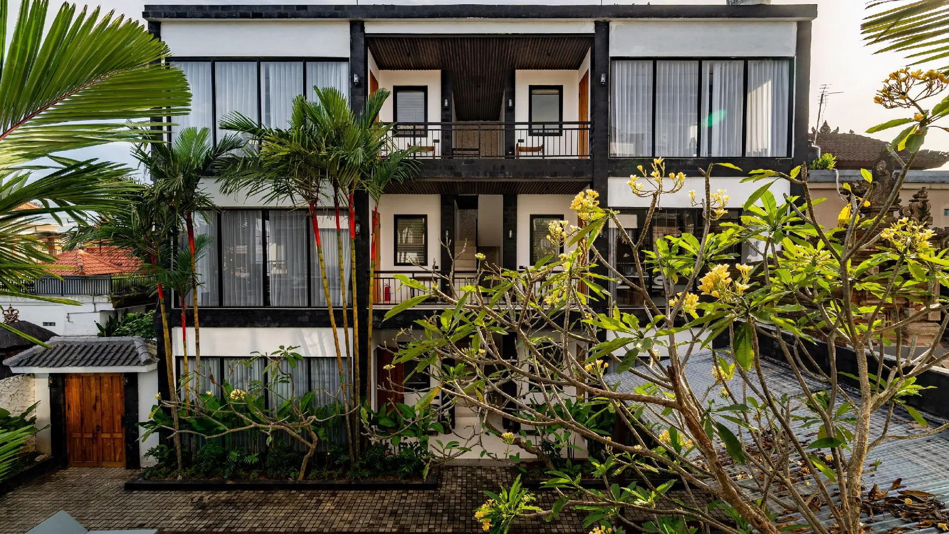 발리 세벨라스 아파트먼트 바이 EVDE키미 우붓 5성급 게스트하우스 로비