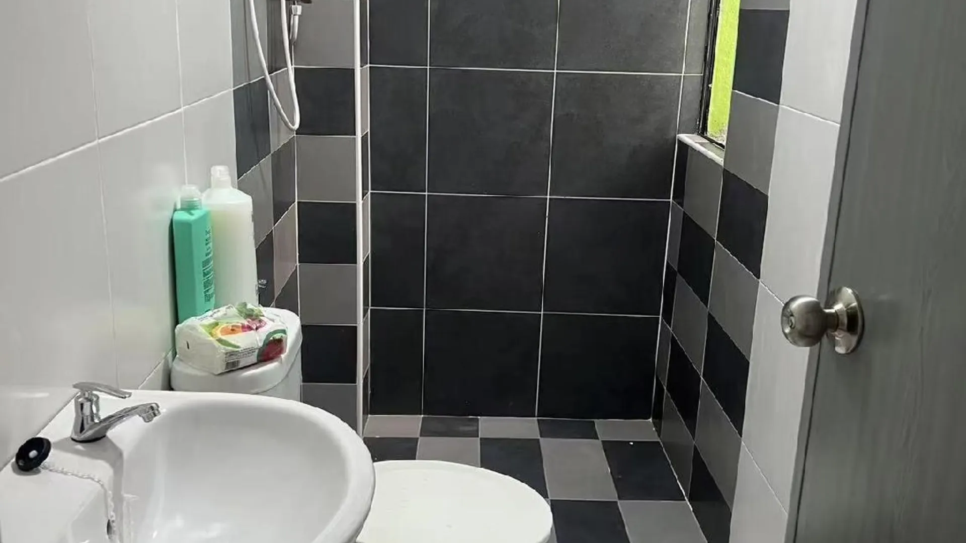 이포 이포 시의 아파트먼트 (m², 침실 1개, 프라이빗 욕실 1개) 2성급 싱글룸 스위트룸