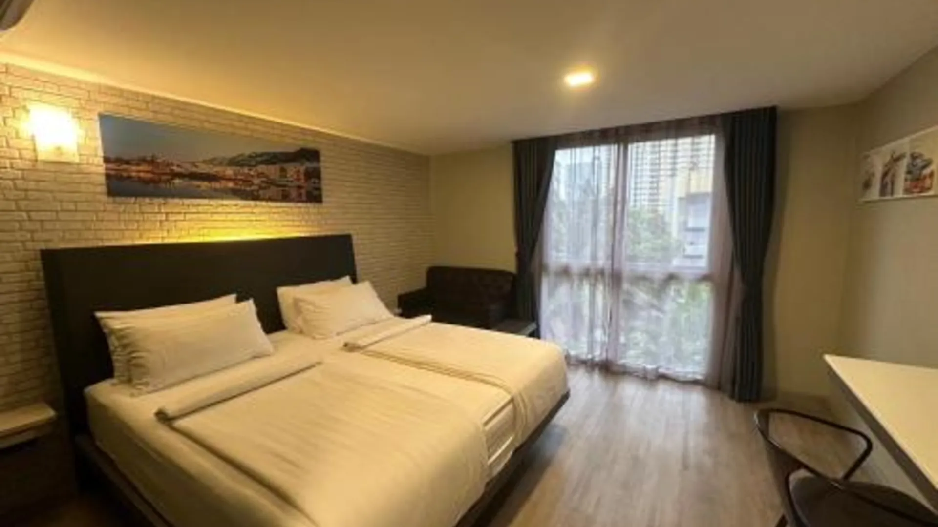 방콕 BB Glass House 2성급 호텔 스위트룸