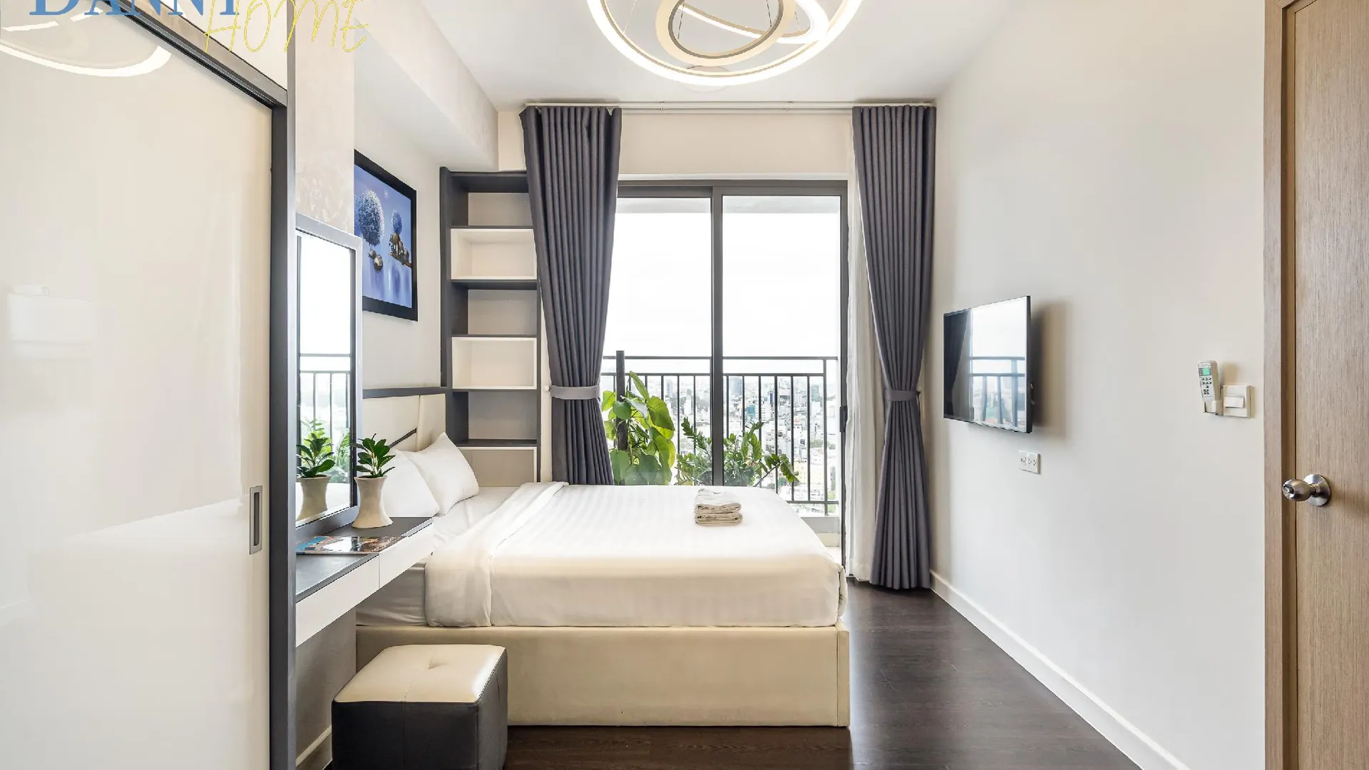 호치민 4군의 아파트먼트 (120m², 침실 3개, 프라이빗 욕실 2개) 3성급 싱글룸 스위트룸