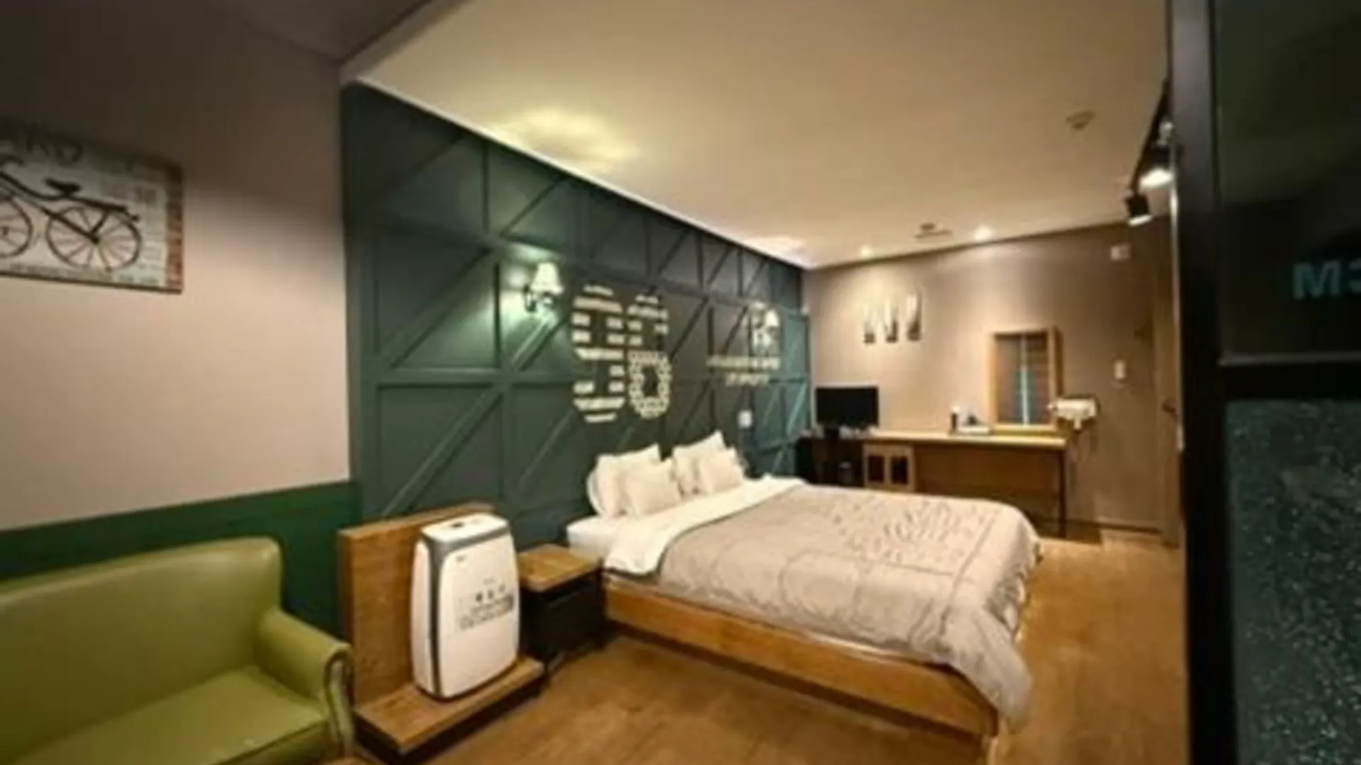 울산 강동 몽돌해변 베니스호텔