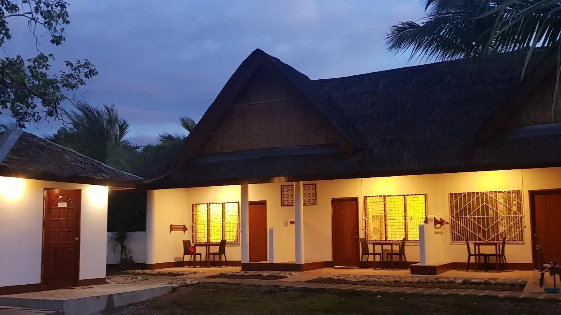 세부 다이버 로지 2성급 호텔 객실