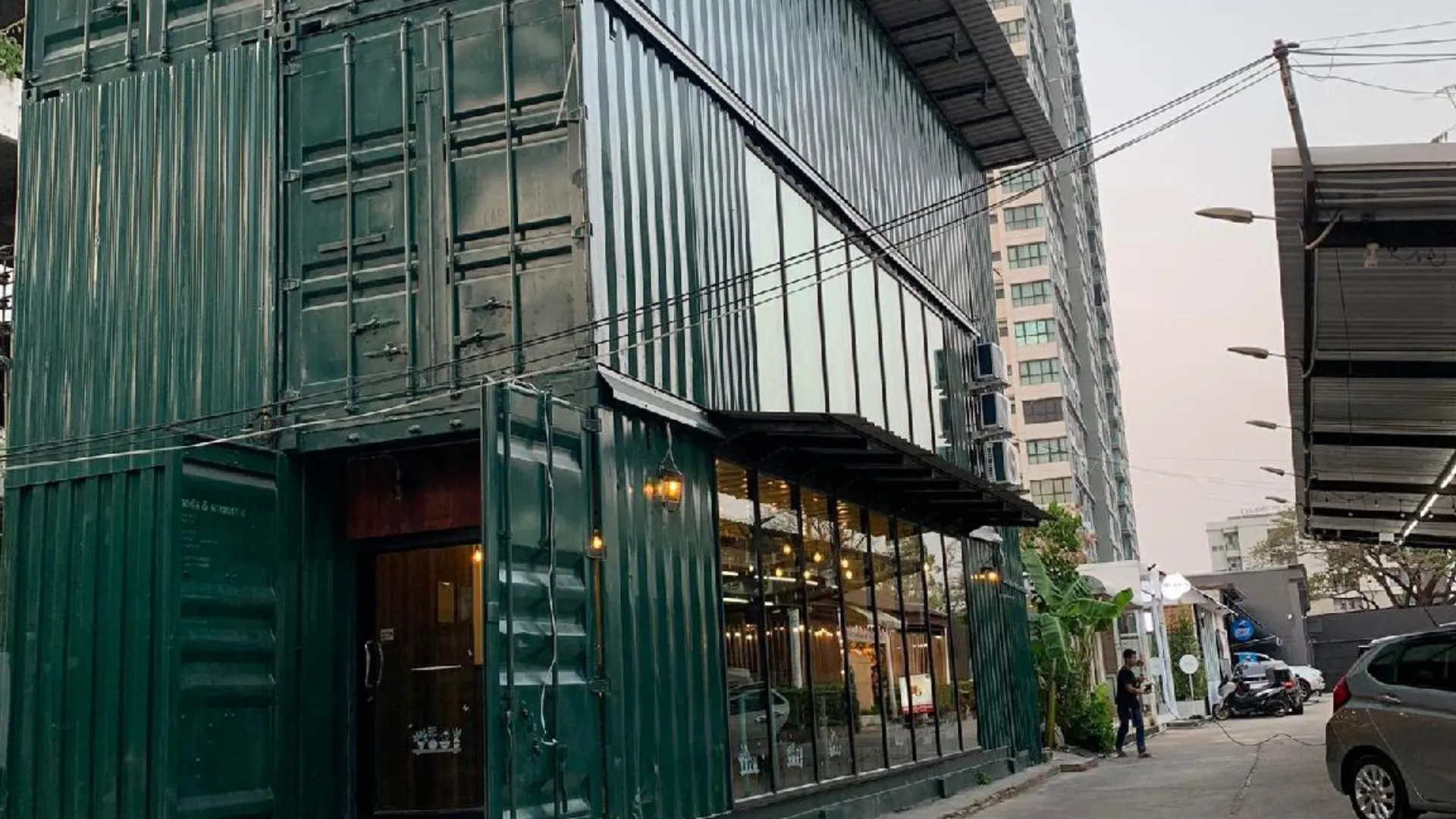 방콕 마이 코쿤 호스텔 แจ้งวัฒนะ 2성급 호텔 수영장