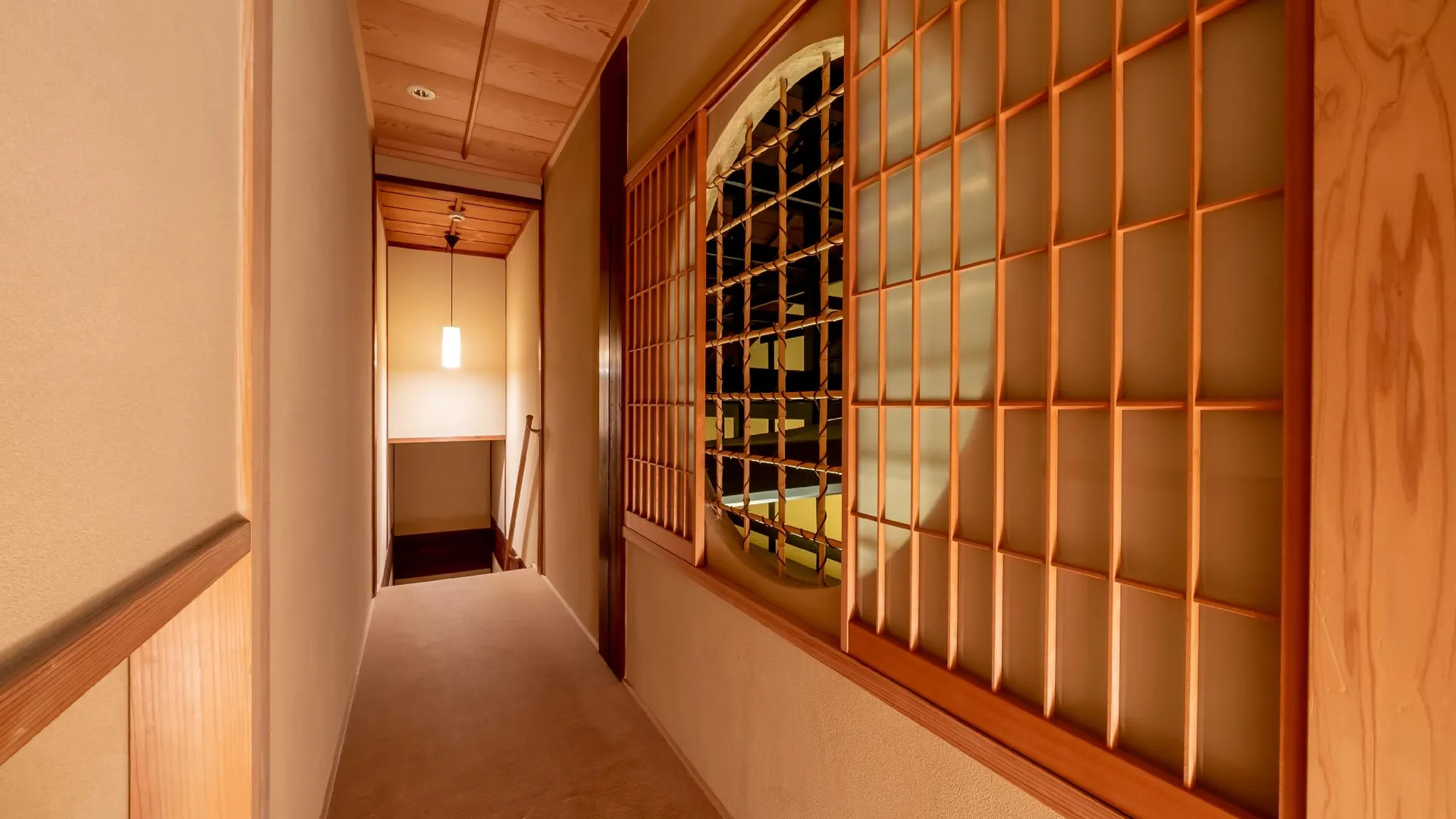 교토 교토 중심의 프라이빗 하우스 (285m², 침실 2개, 프라이빗 욕실 2개) 4성급 게스트하우스 수영장