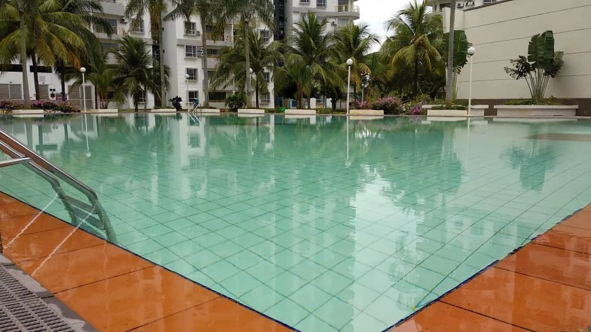 포트 딕슨 시 루사의 아파트먼트 (1100m², 침실 2개, 프라이빗 욕실 2개) 3성급 싱글룸 로비