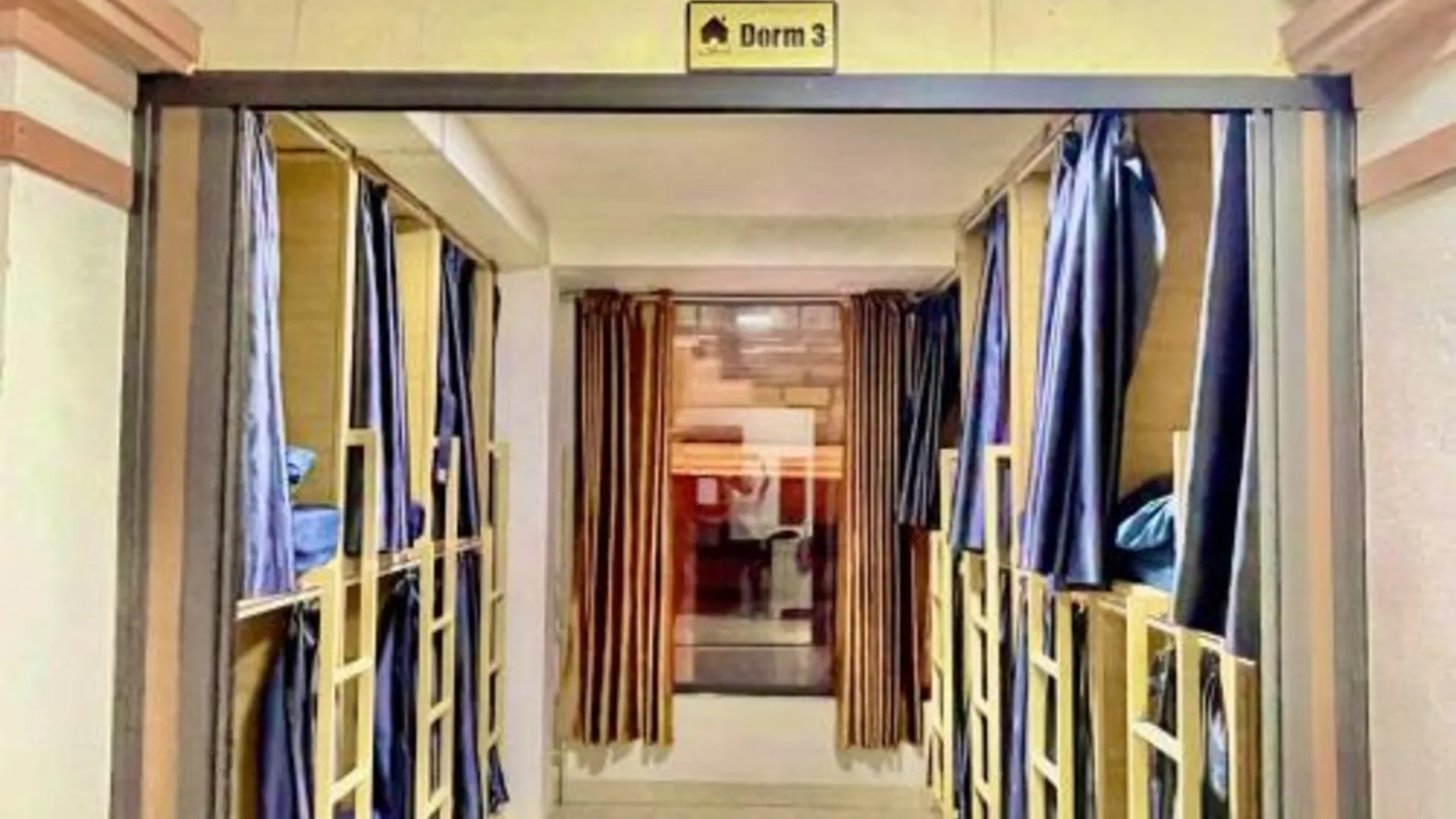 사파 냣츠 사파 센트럴 호스텔 2성급 호텔 수영장